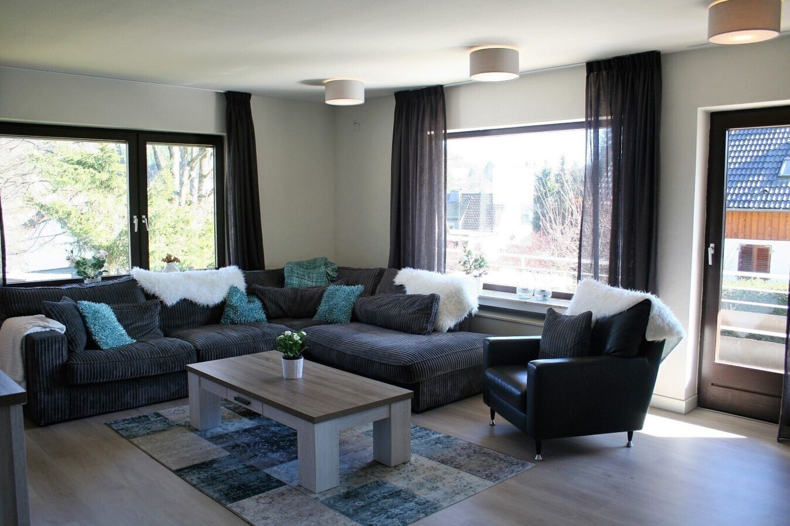 Spacious and cozy apartment in Winterberg-Elkeringhausen, with a balcony and a large garden.