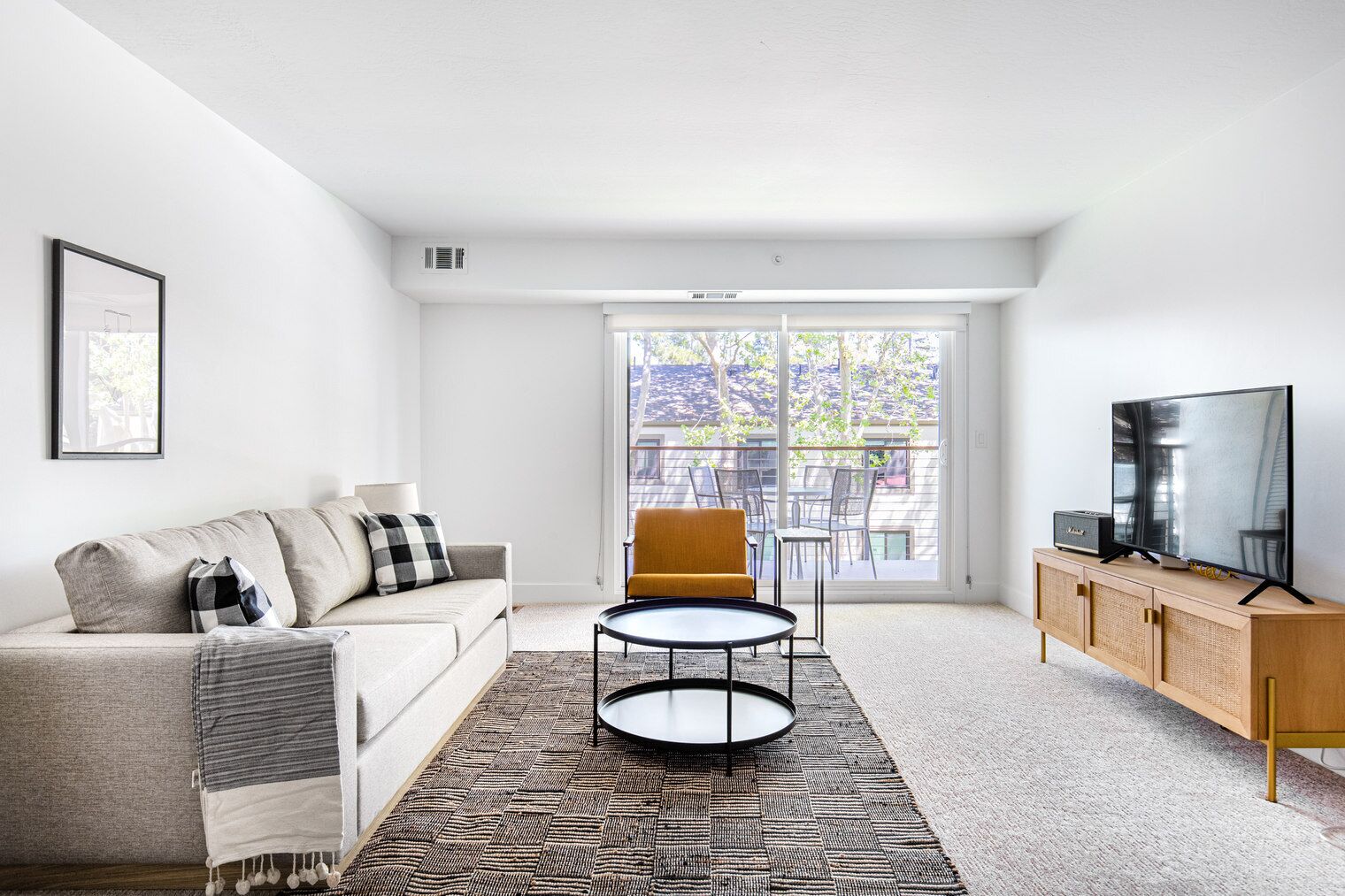 Sunny Menlo Park 1BR w/ Pool, W/D, Gym, near 82, 101, 280, by Blueground