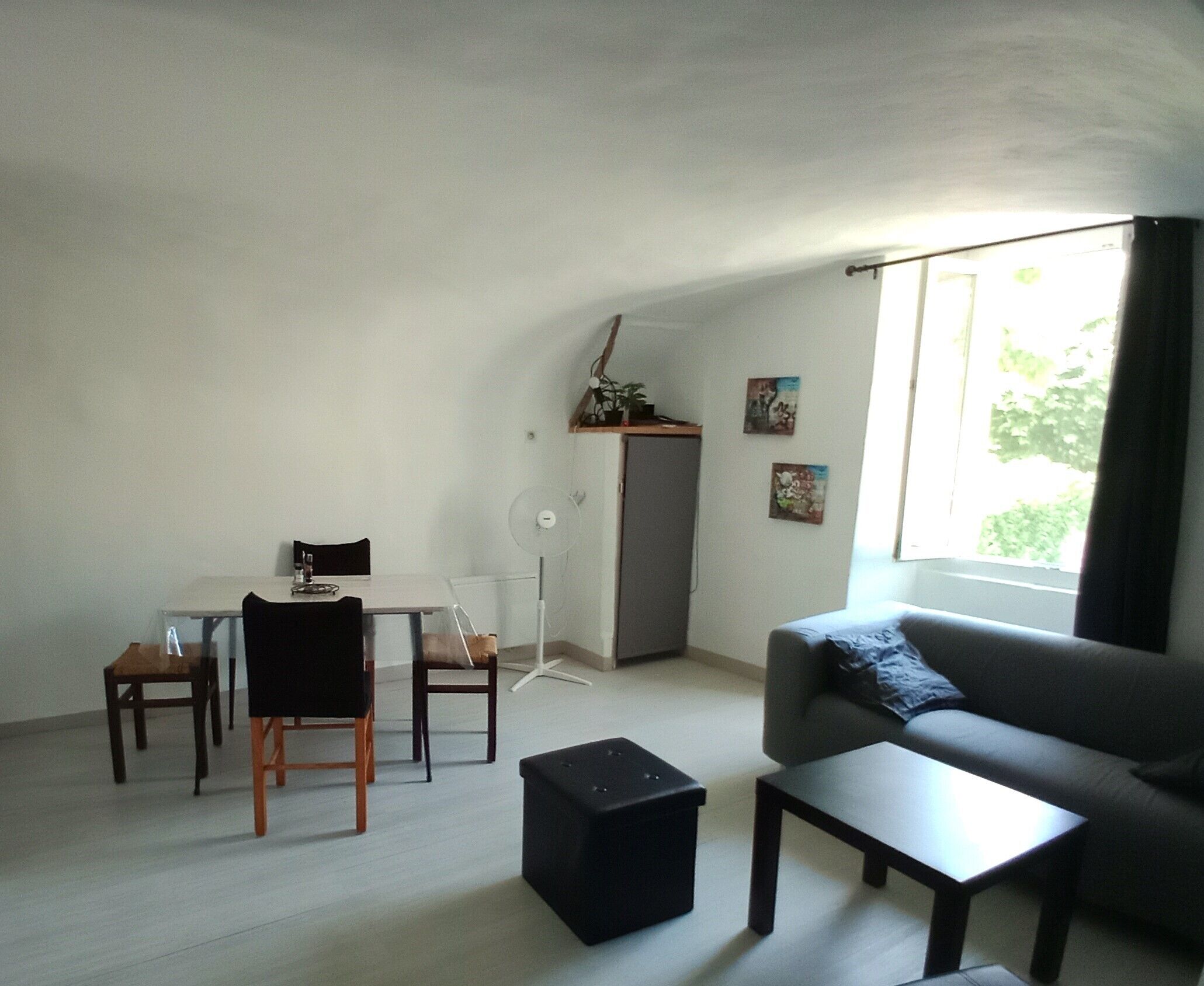 un Appartement Tout en Voutes et en Charme a Deux pas de la Riviere