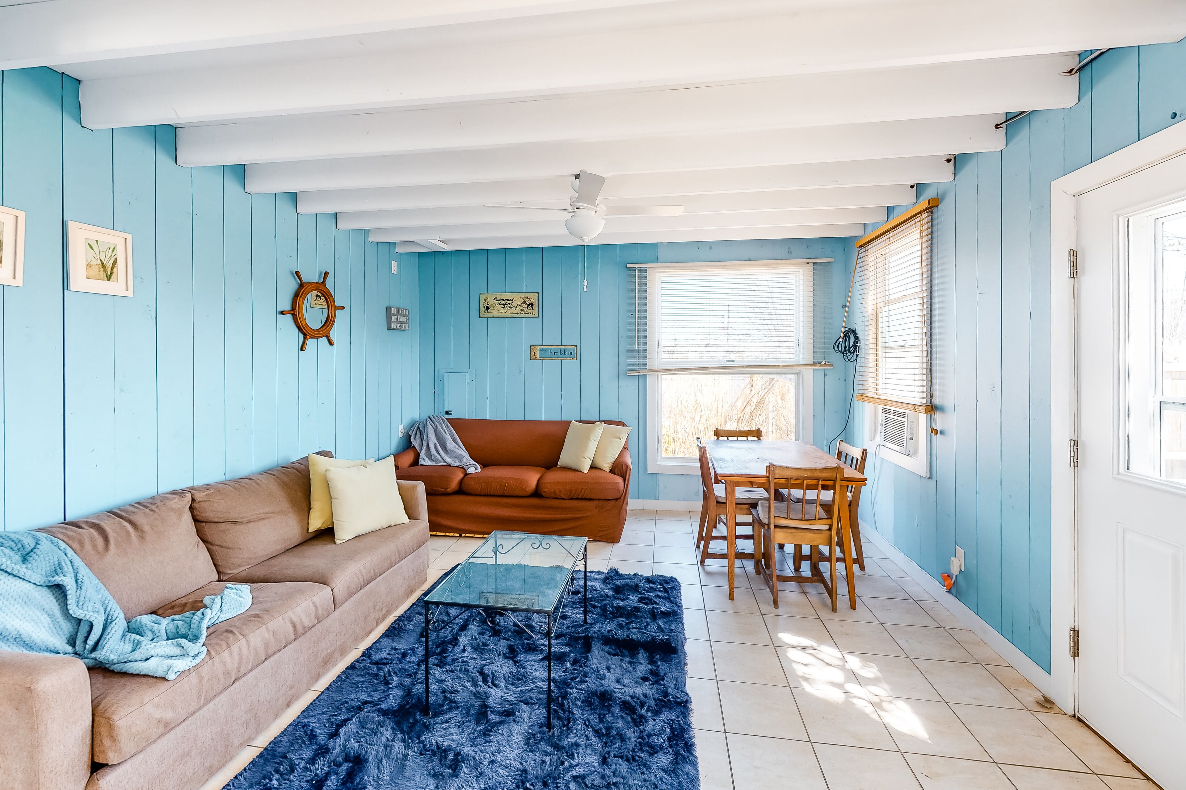 Dog-Friendly Condo with High-Speed WiFi, Outdoor Shower, Gas Grill, Beach Access