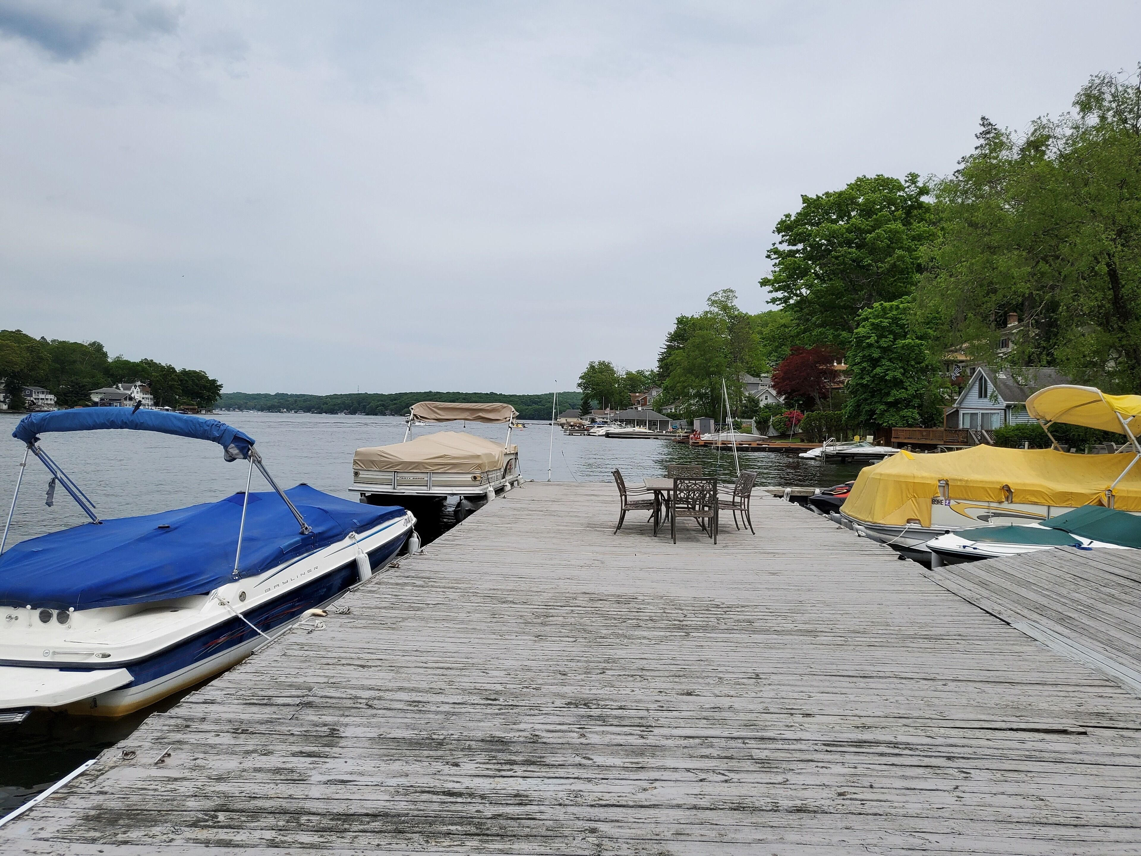 New cozy and modern condo at Lake Hopatcong