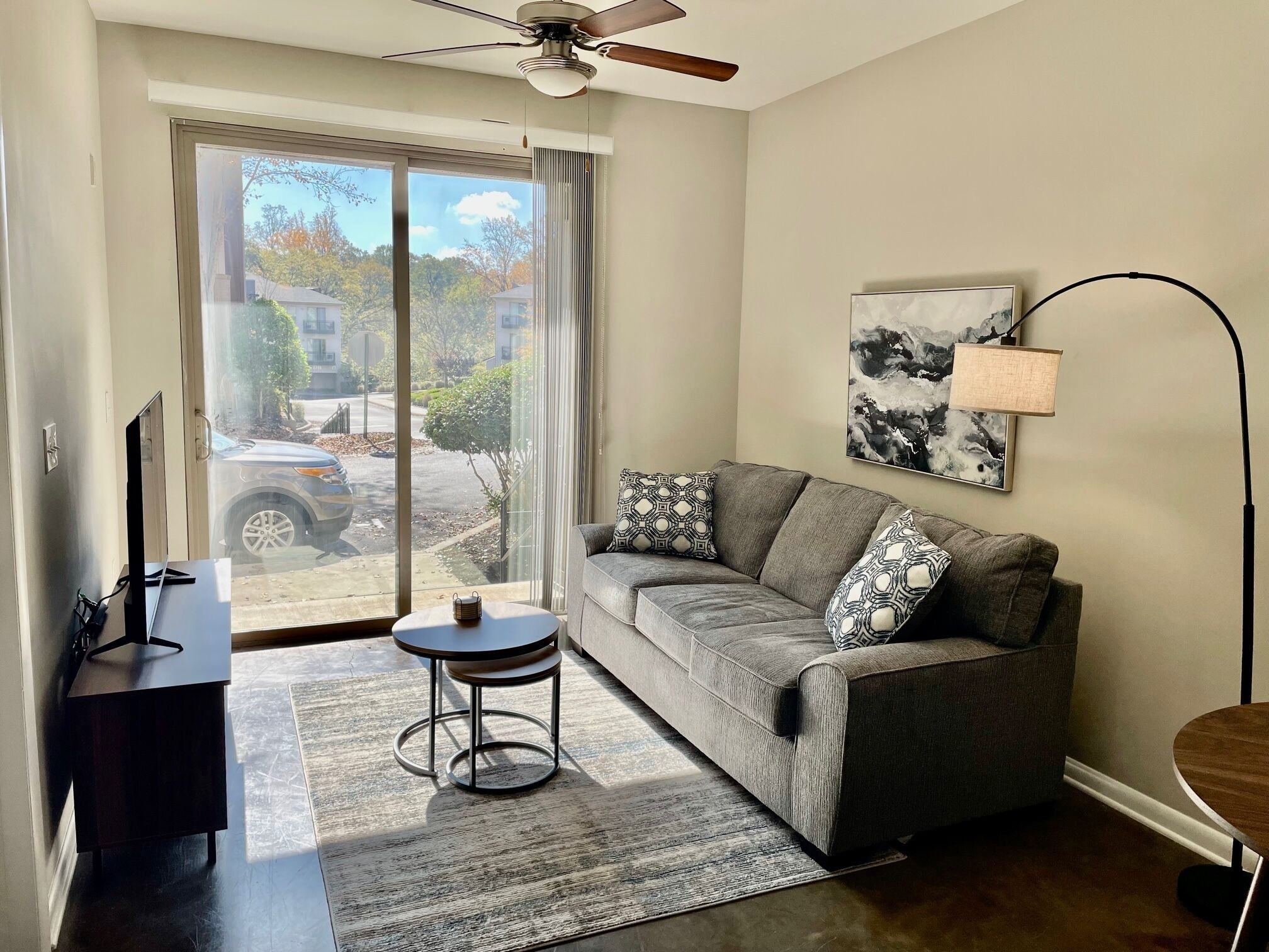 Modern Luxury Apartment located near from Downtown Greenville