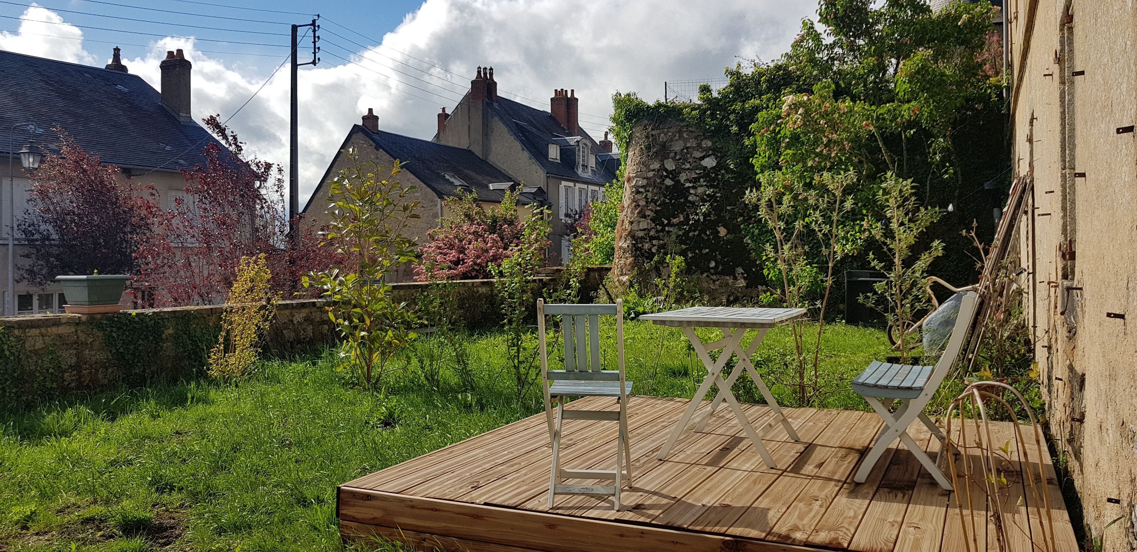 "La Halte Verte" , Charmant Studio Tout Confort en Centre Ville