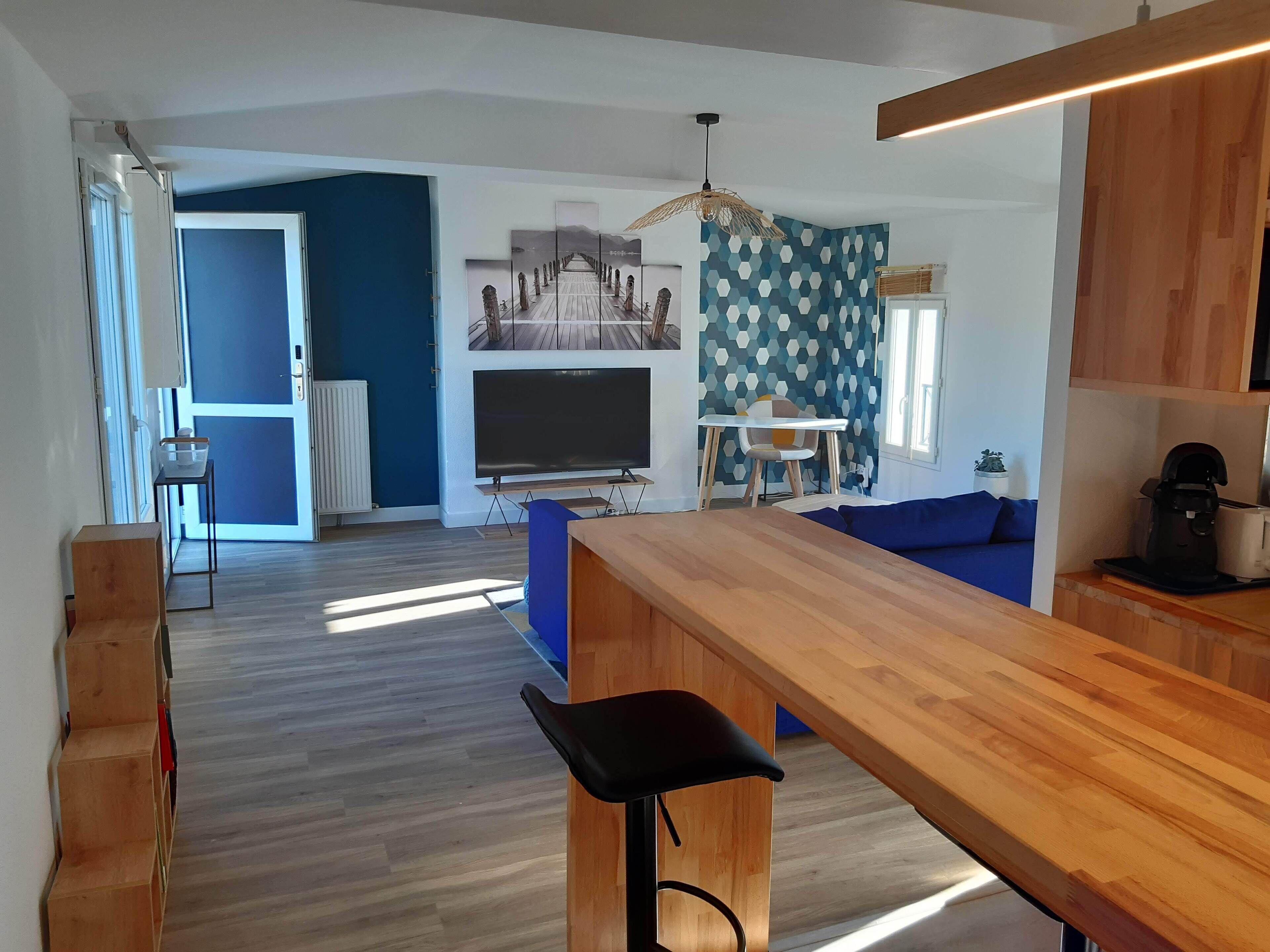 ★ Zen Scandi in the hyper center ★ Free parking ★