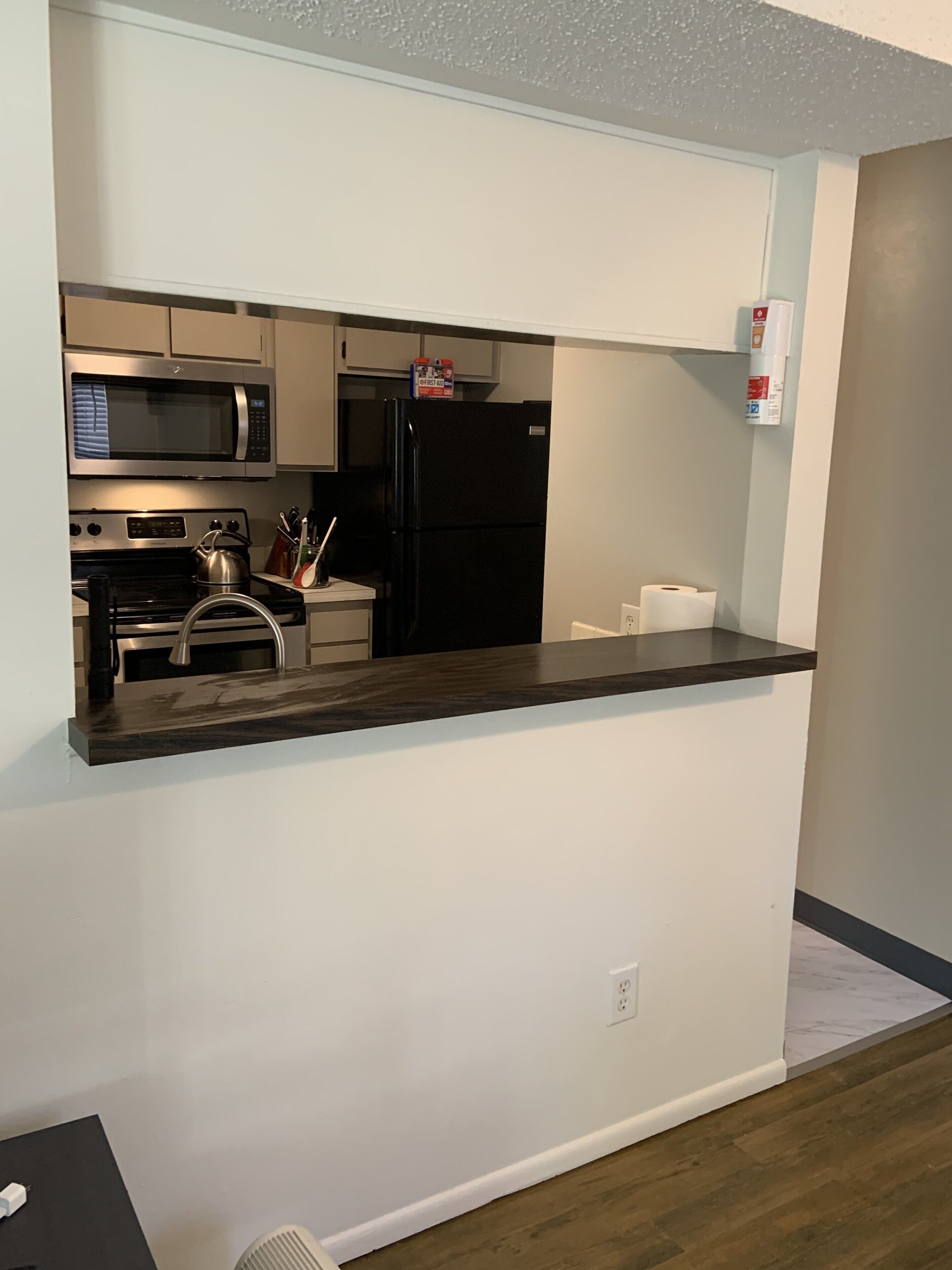 Great Condo in a Great Central Location!