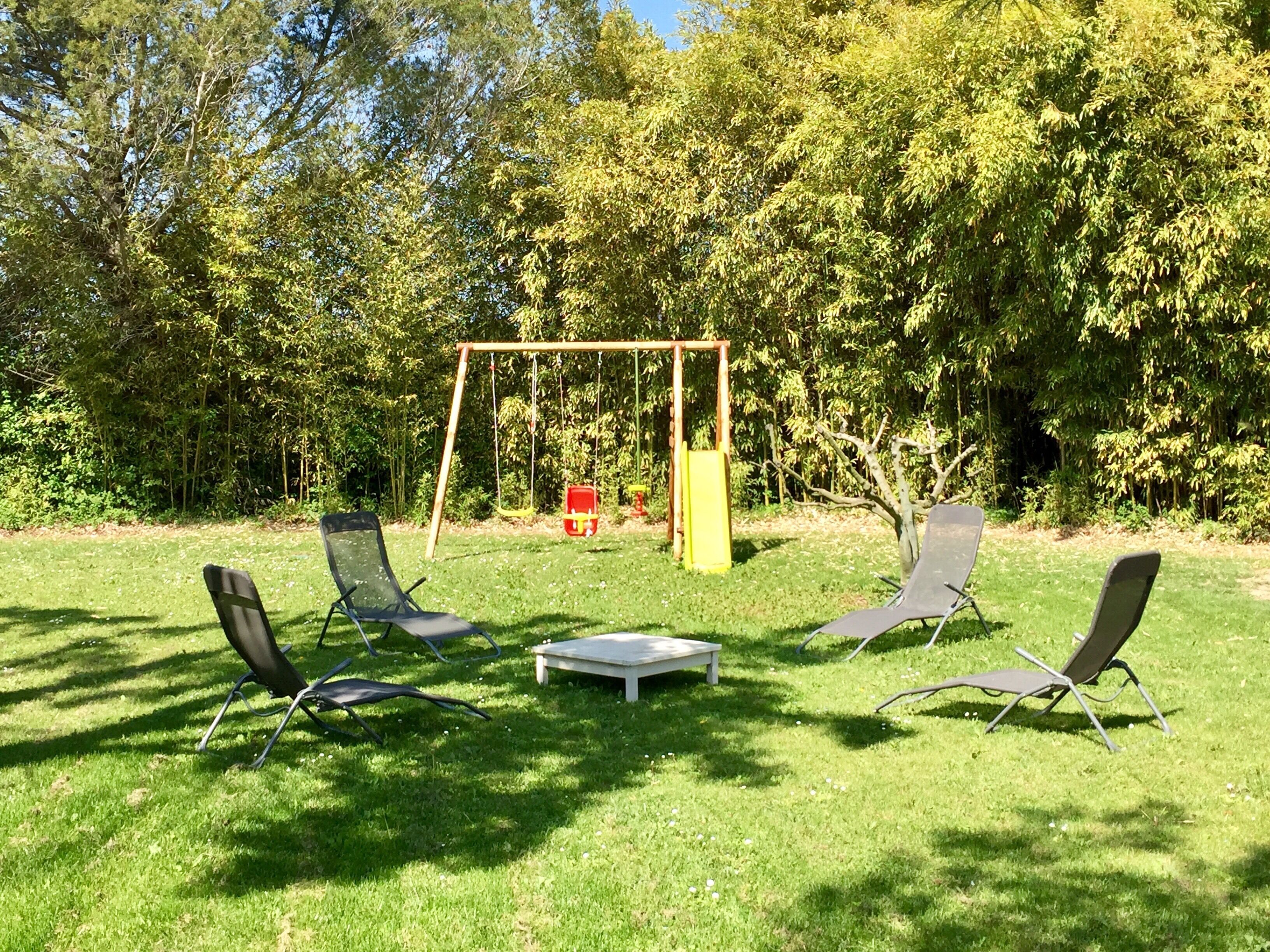 rent a trailer in provence
