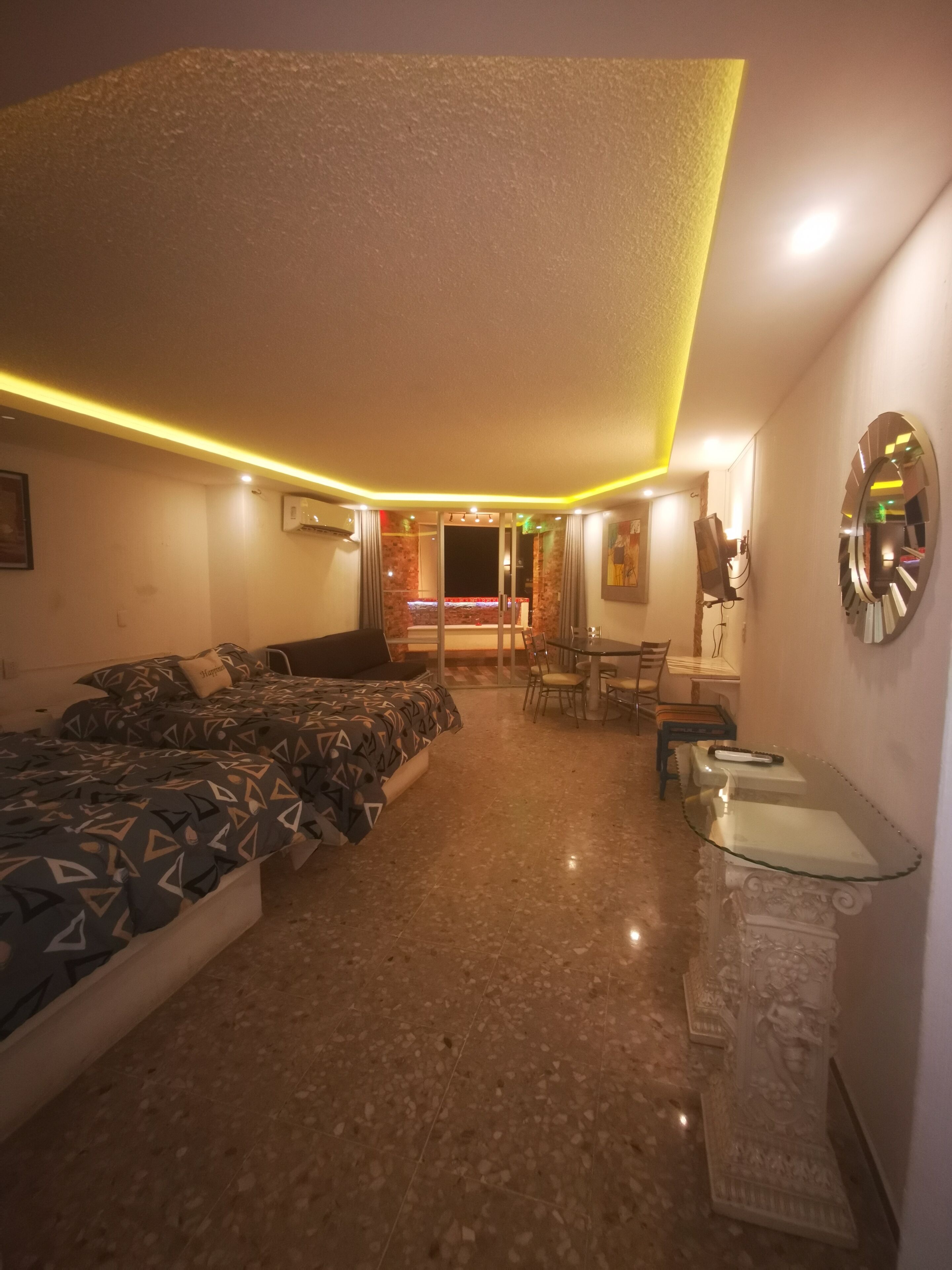 Hotel Las Torres Gemelas 307