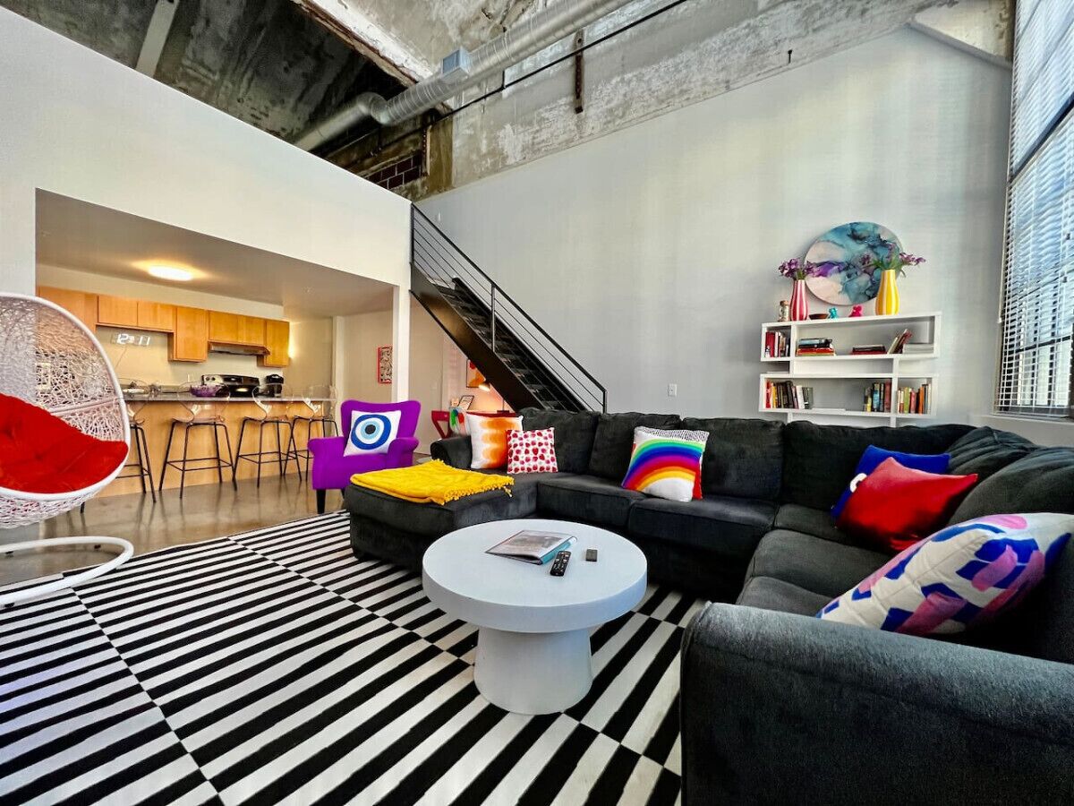 5109 Peters Cartridge Factory · ✪Kings Island Loft w/ Brewery, River, Bike trails✪