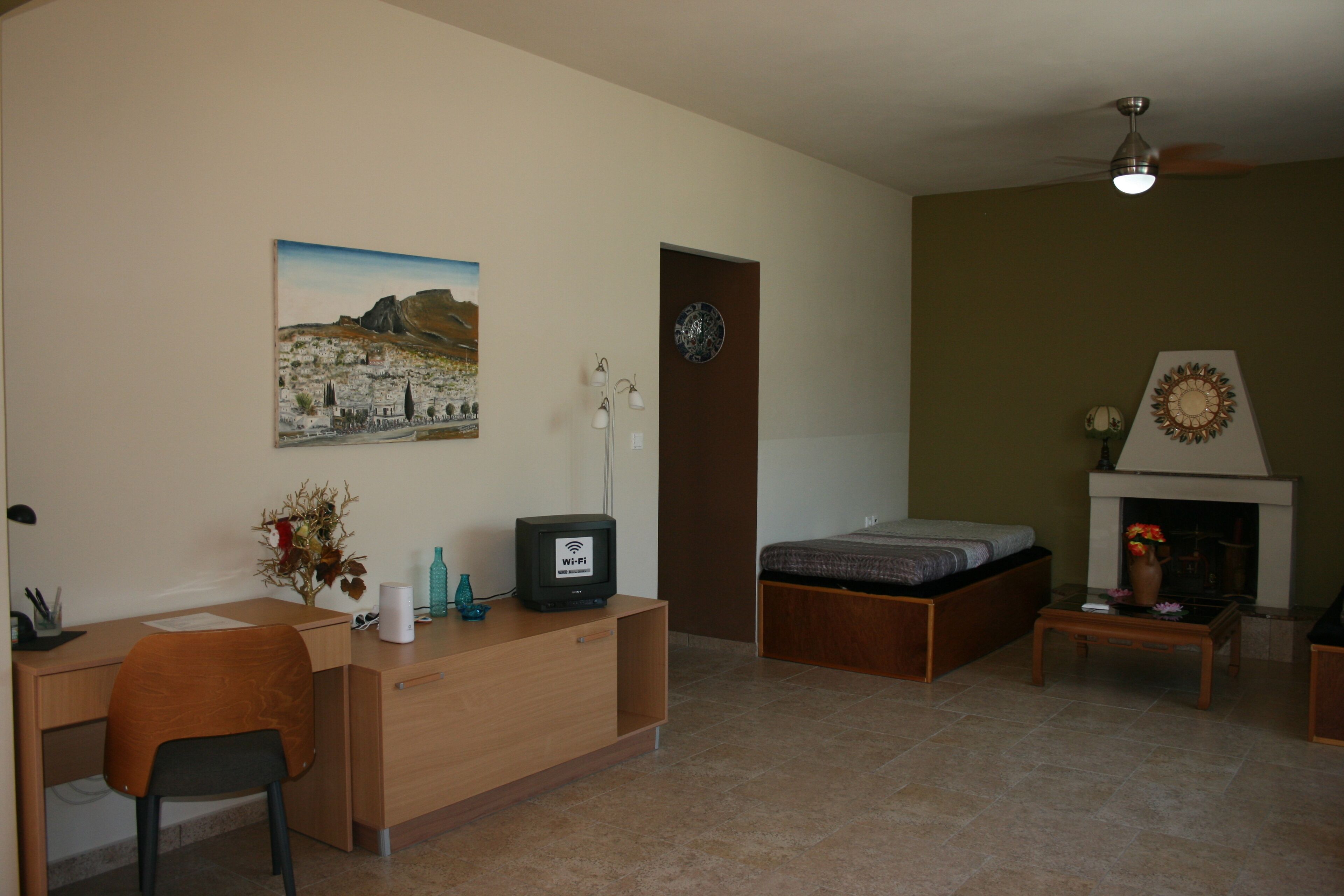 KIKI Stegna, Apartment