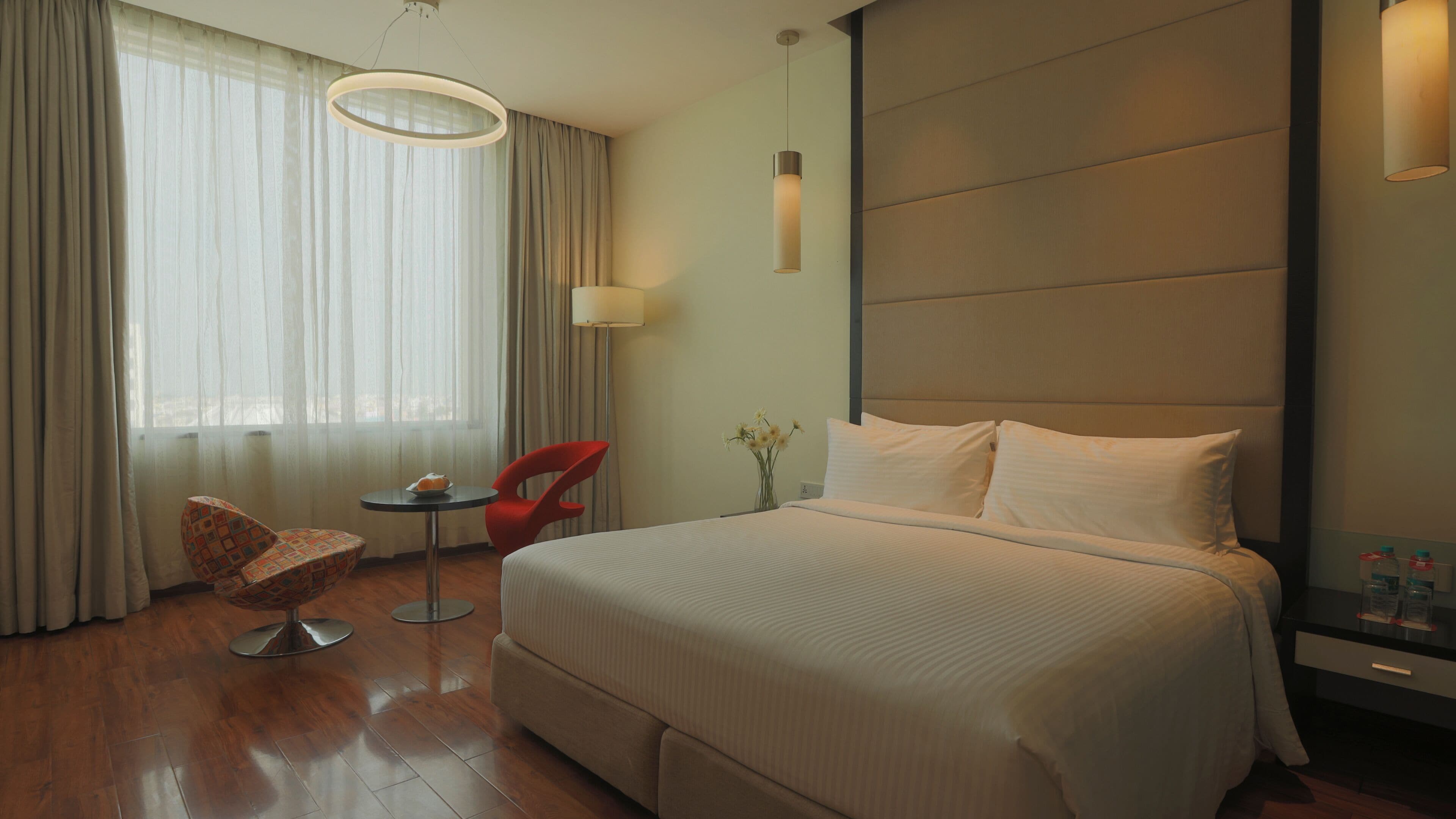 E Hotel