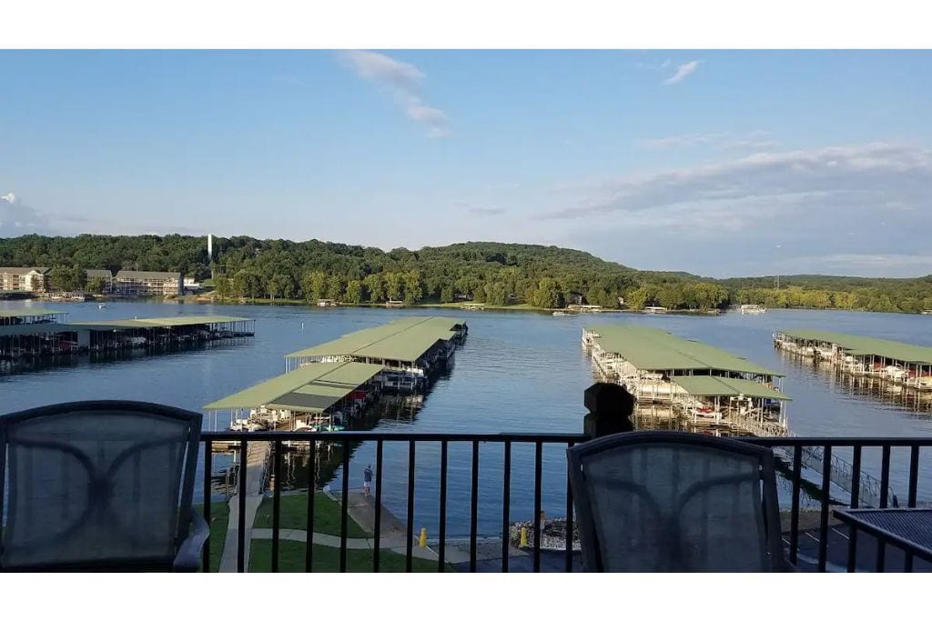 Waterfront Condo, Over-sized Loft, Sleeps 10, 2 Pools, Great Fishing and Golfing