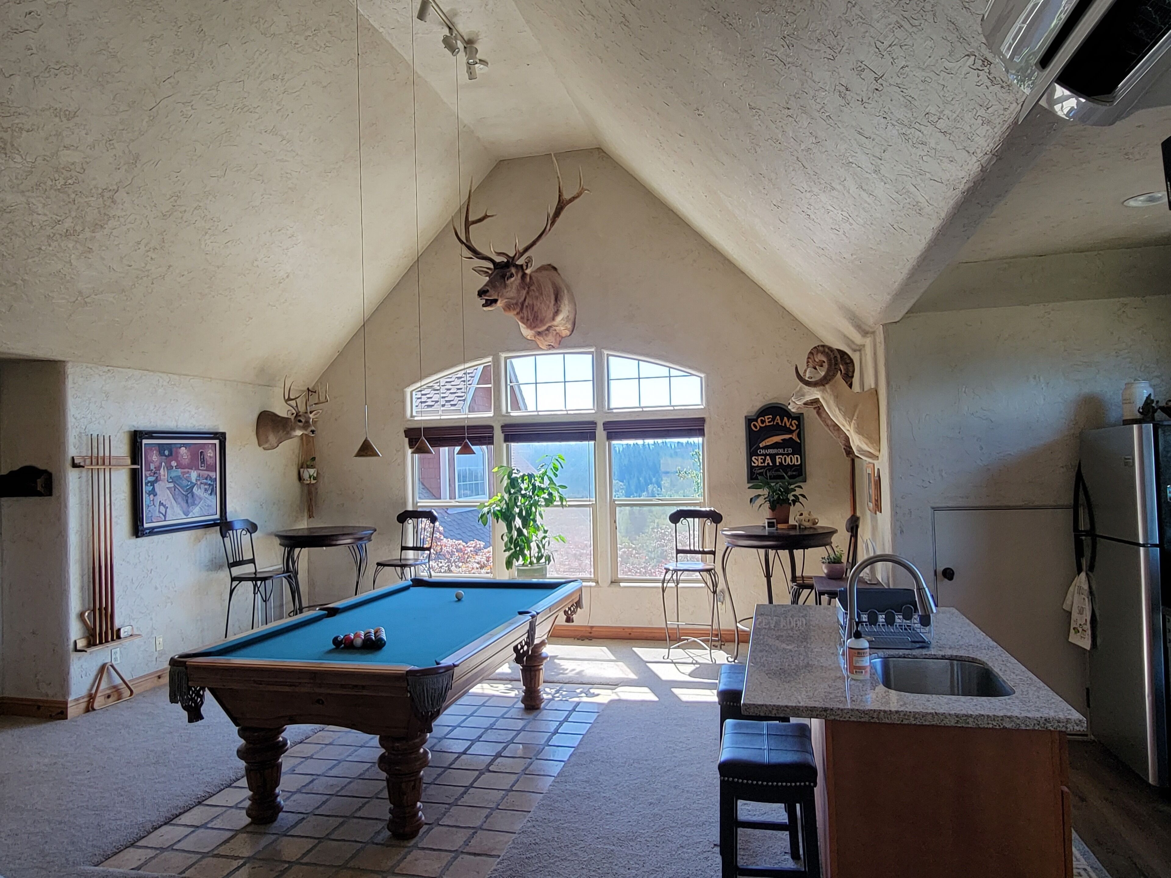 Private Country Studio