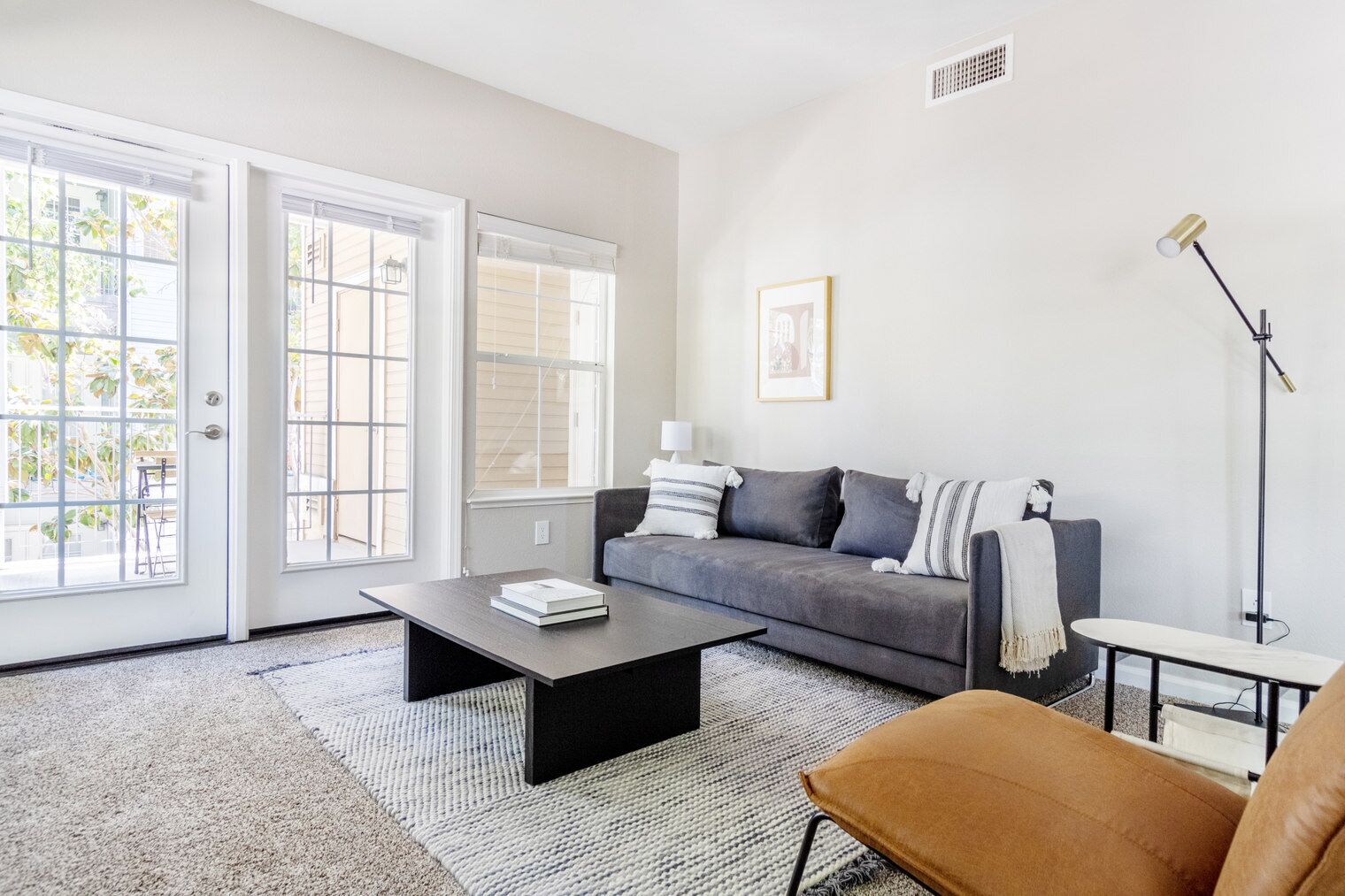 Modern Santa Clara 1BR w/ W/D, Gym, Pool, walk to Safeway, by Blueground