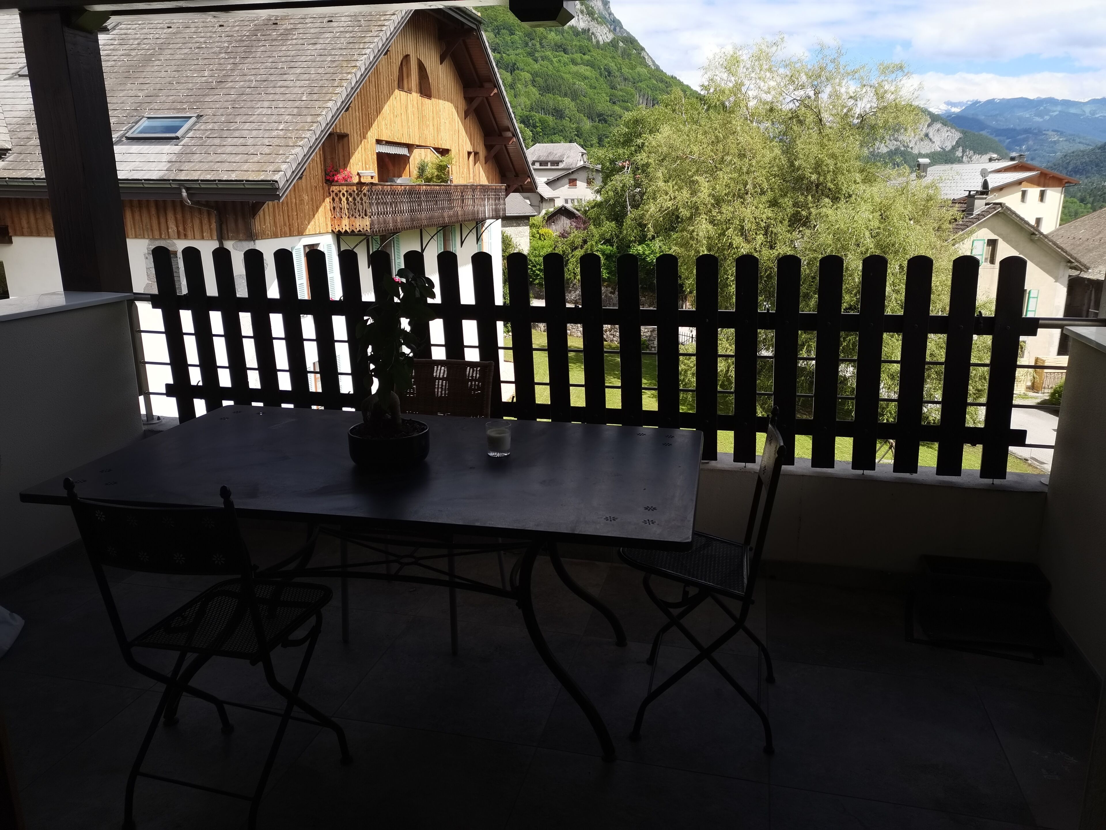 Appartement Spacieux au Centre du Village