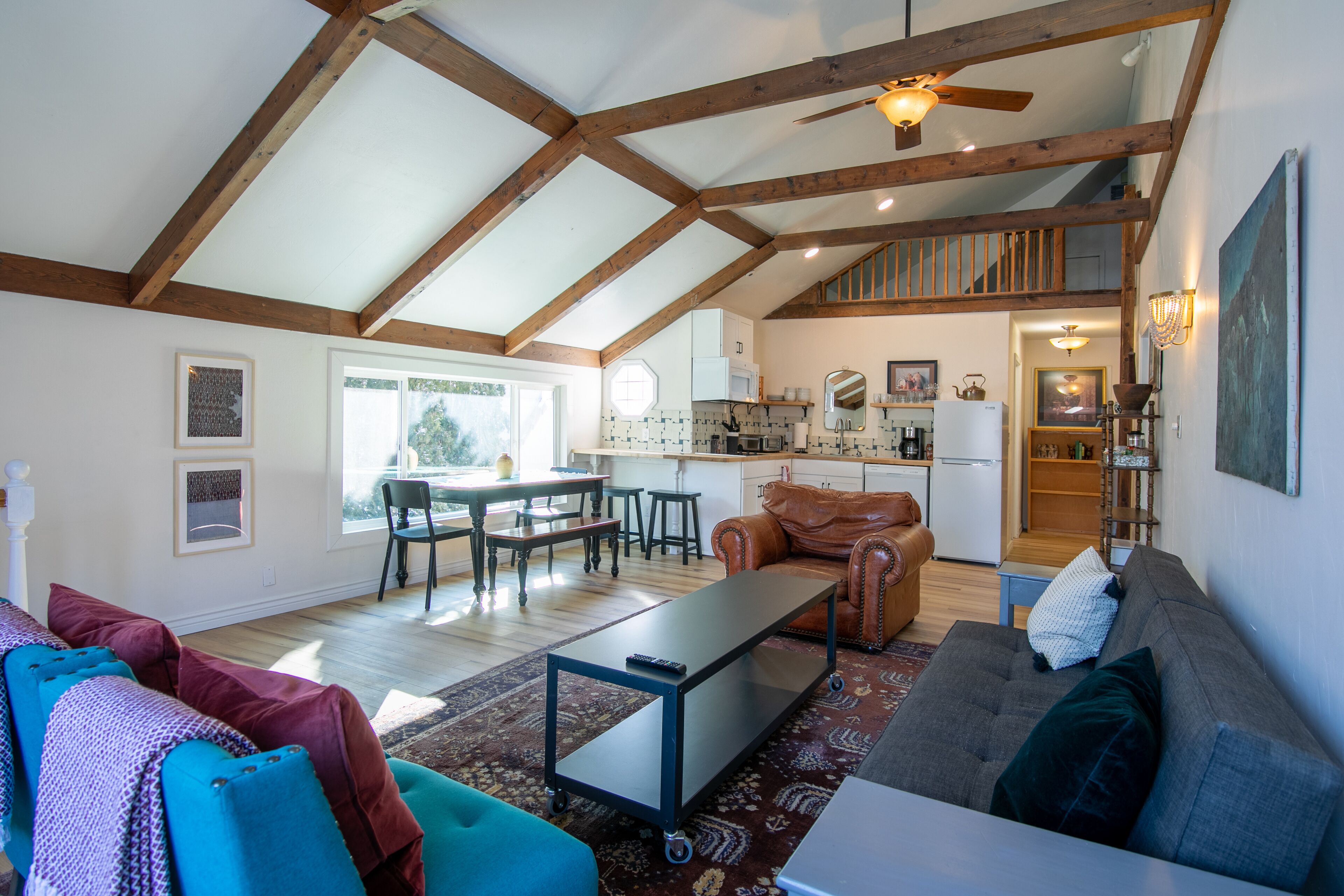 3 Blocks from Campus - Historic Carriage House, Parking Included 