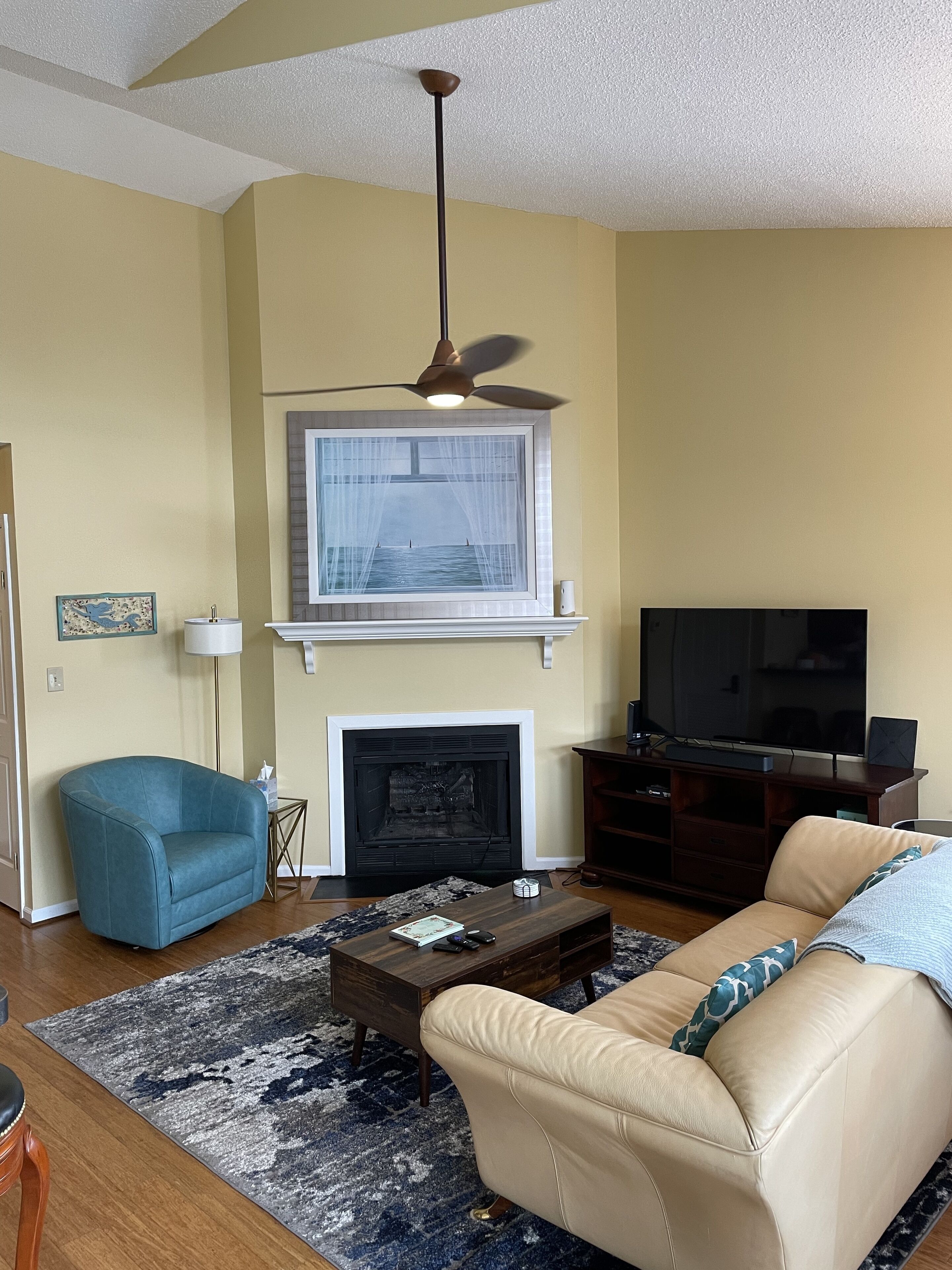 LTR Condo located in Ghent, Close to everything Norfolk has to offer!