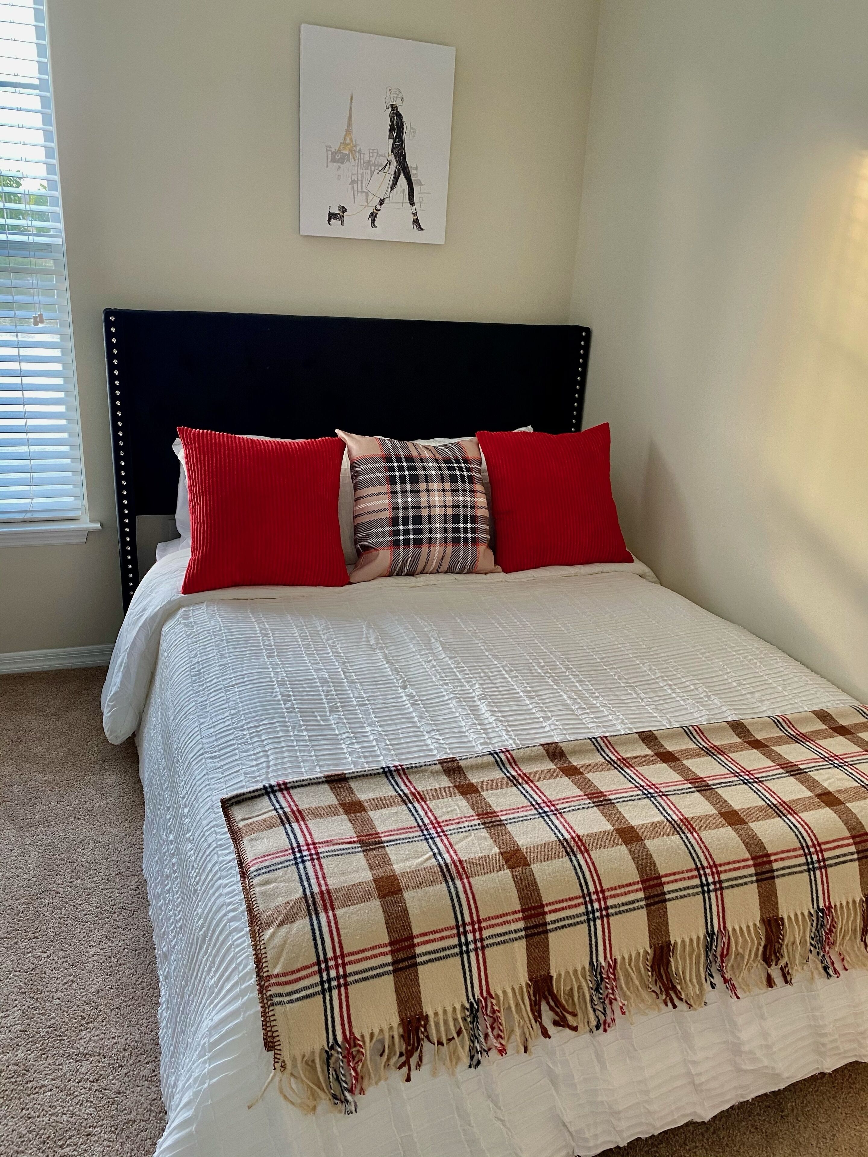 Beautiful apartment surround by all stores with a nice lakeview and buckroebeach