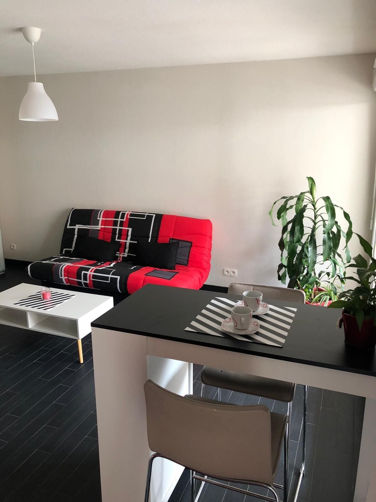 Nice studio with large terrace and parking space