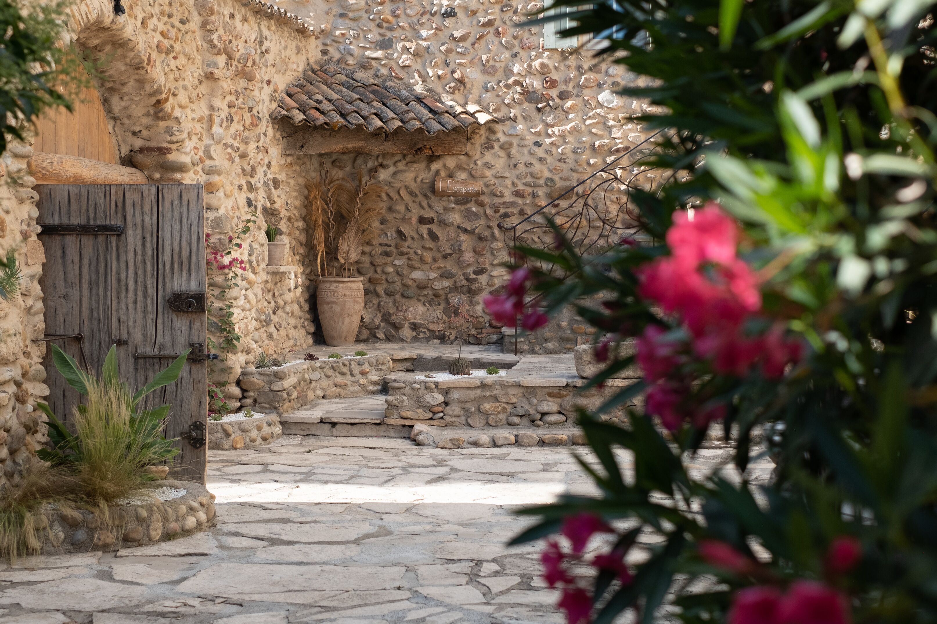 Charming cottage classified 4 stars in 18th century bastide in Haute Provence