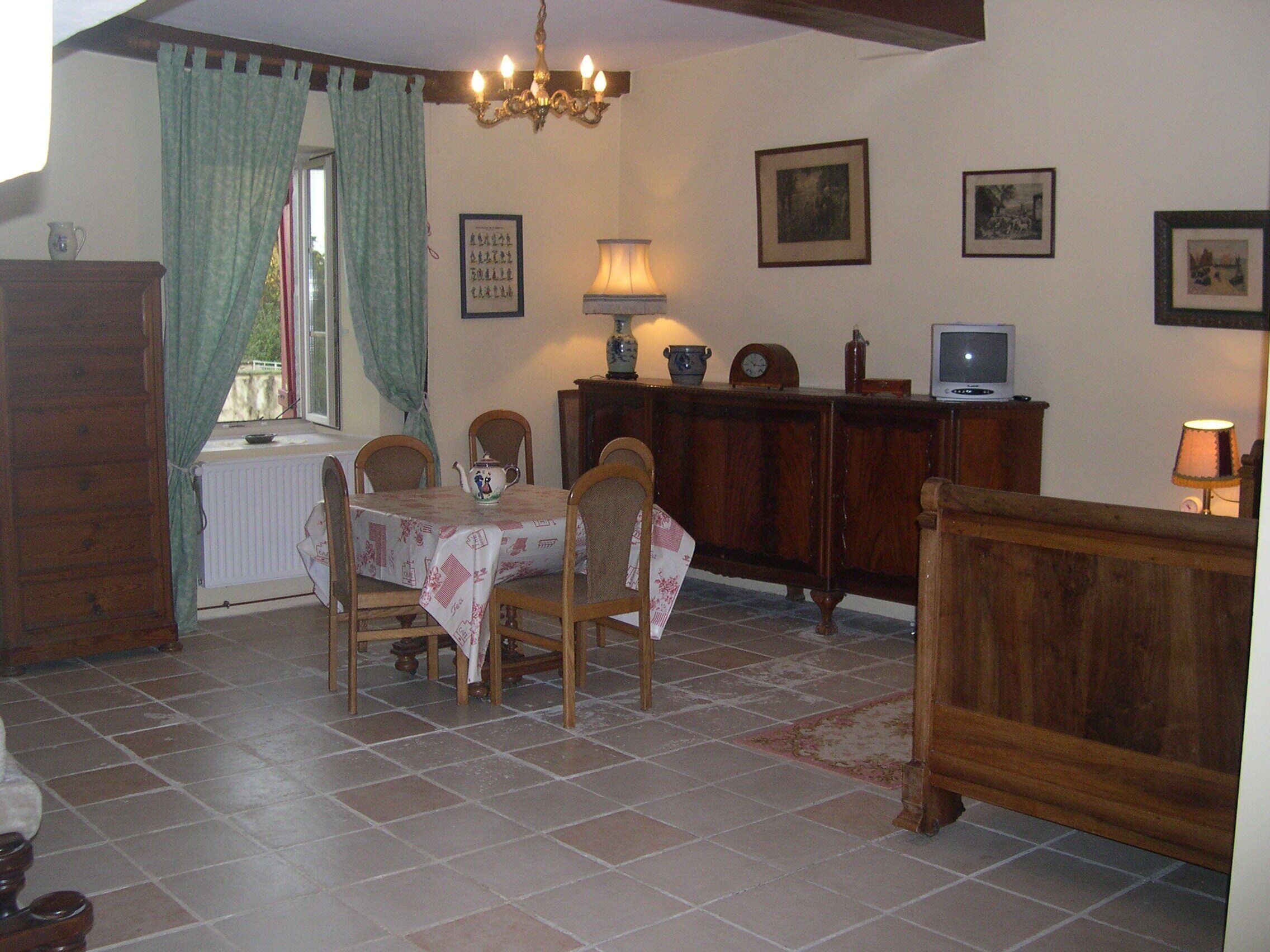 Spacious apartment for 4 people 