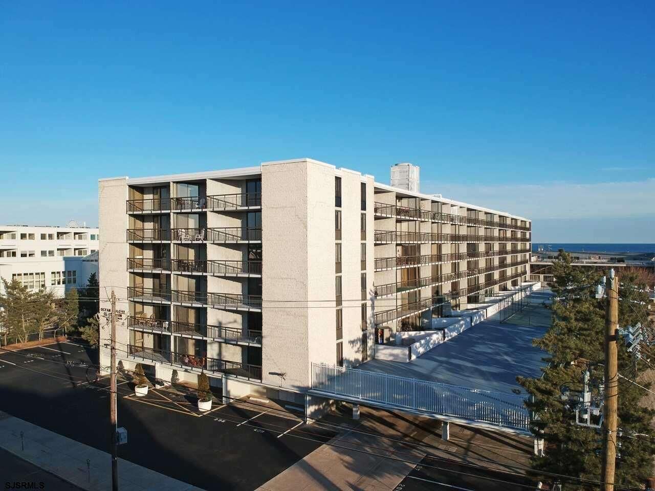 3 BR, 2-1/2 BA Condo on Boardwalk/Ocean side of Ocean Colony.  Many upgrades AND SPACIOUS, with lots of natural light, and two large decks.  Easy access to Pool and Sundeck, requiring no elevator ride!