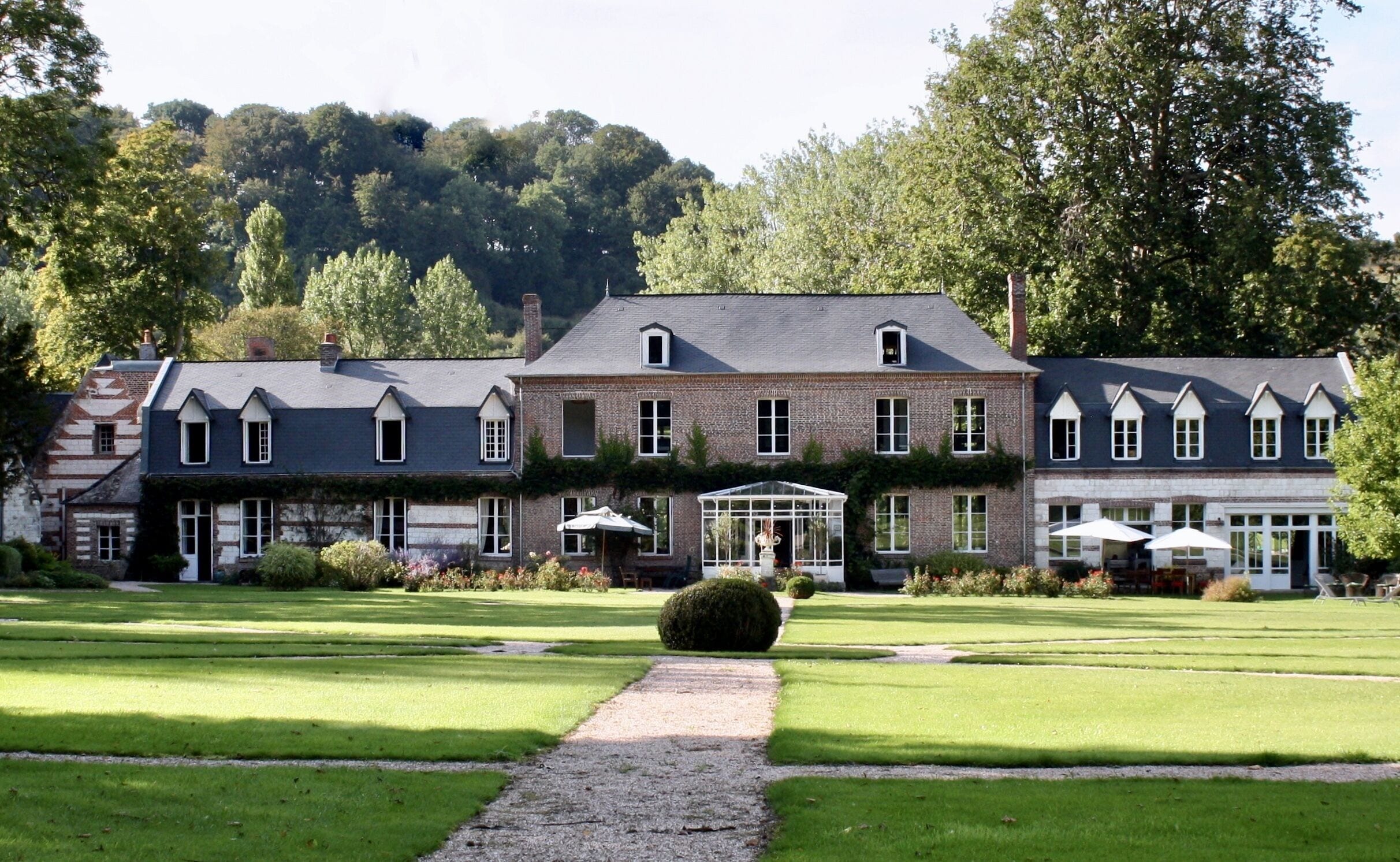 Mirus Apartment at Harcelaines Castle