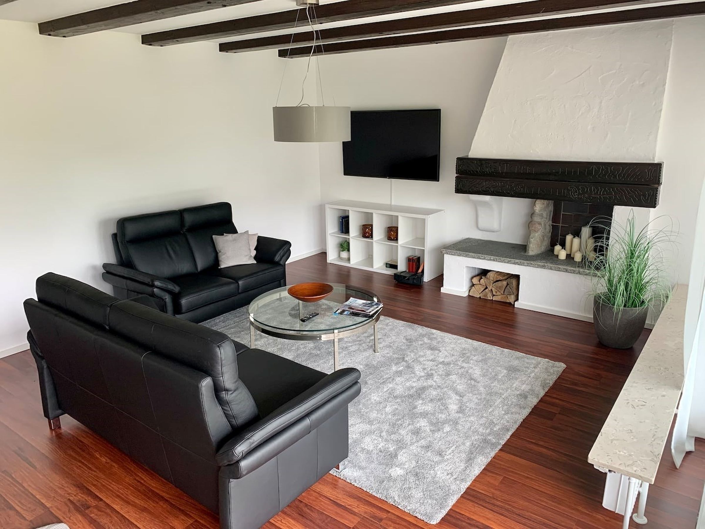 Apartment with terrace