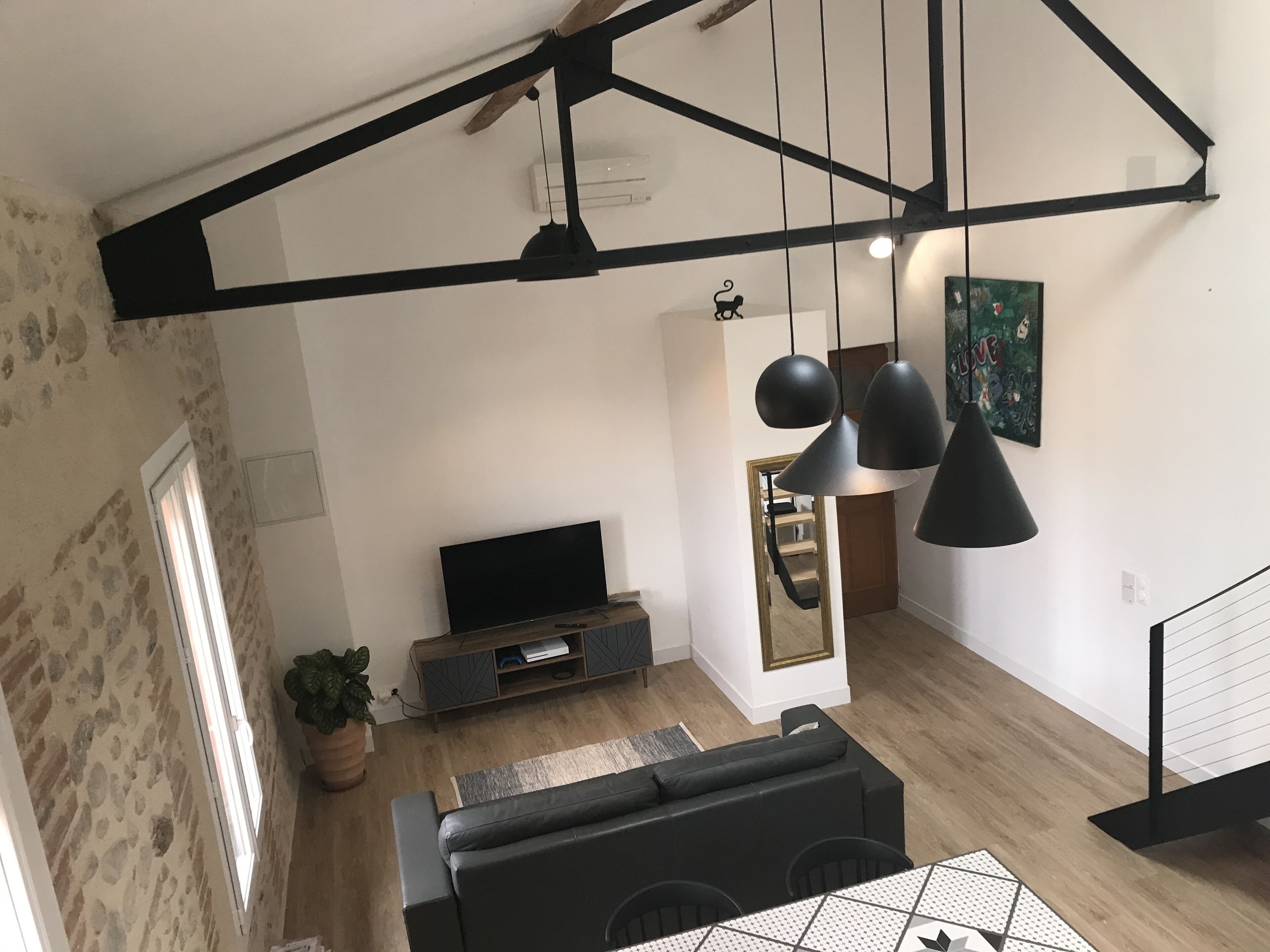 Loft in the middle of the vines