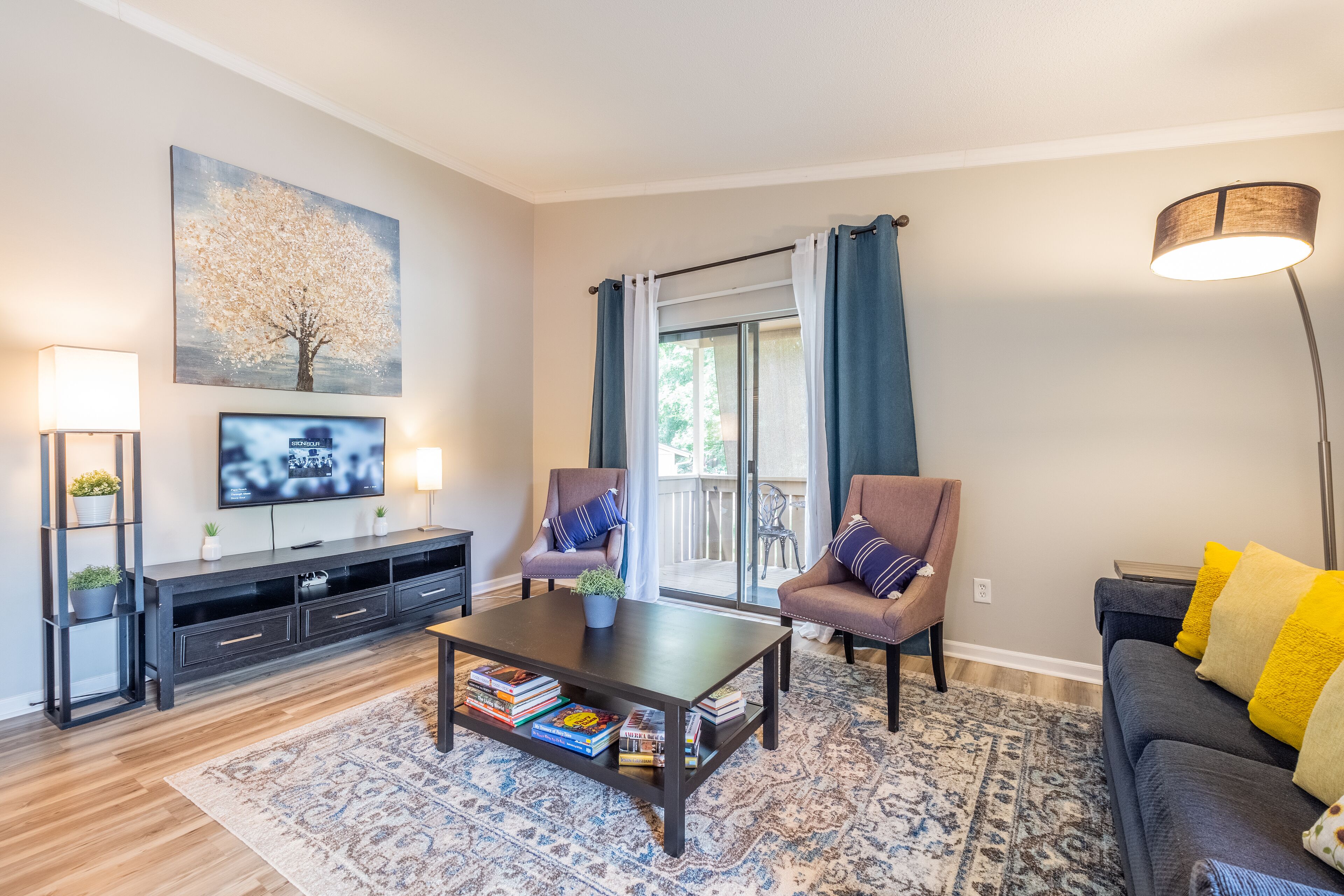 Two Condo Suite(14) | 4 bed 2 bath