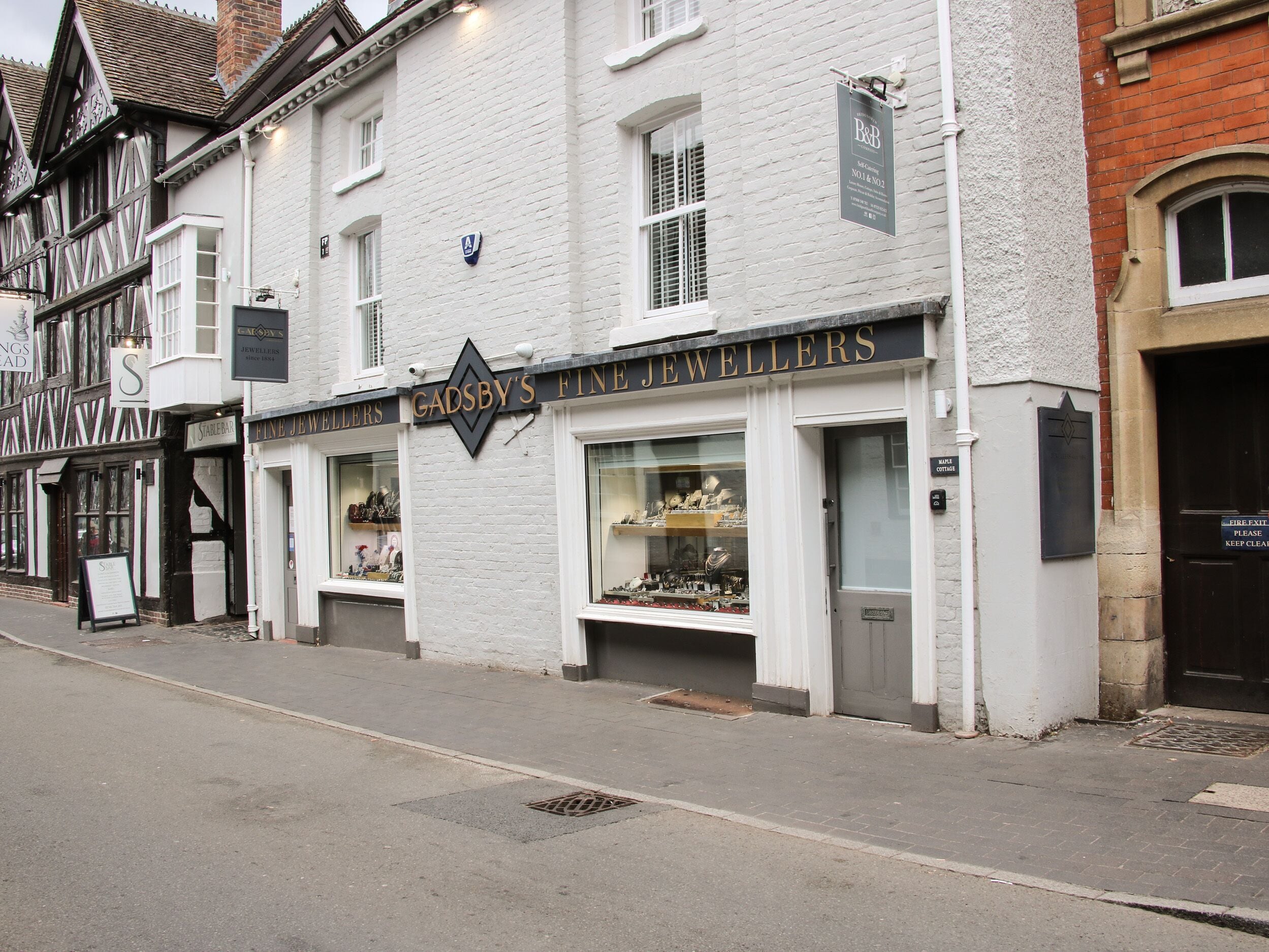 MAPLE COTTAGE, romantic, character holiday cottage in Bridgnorth