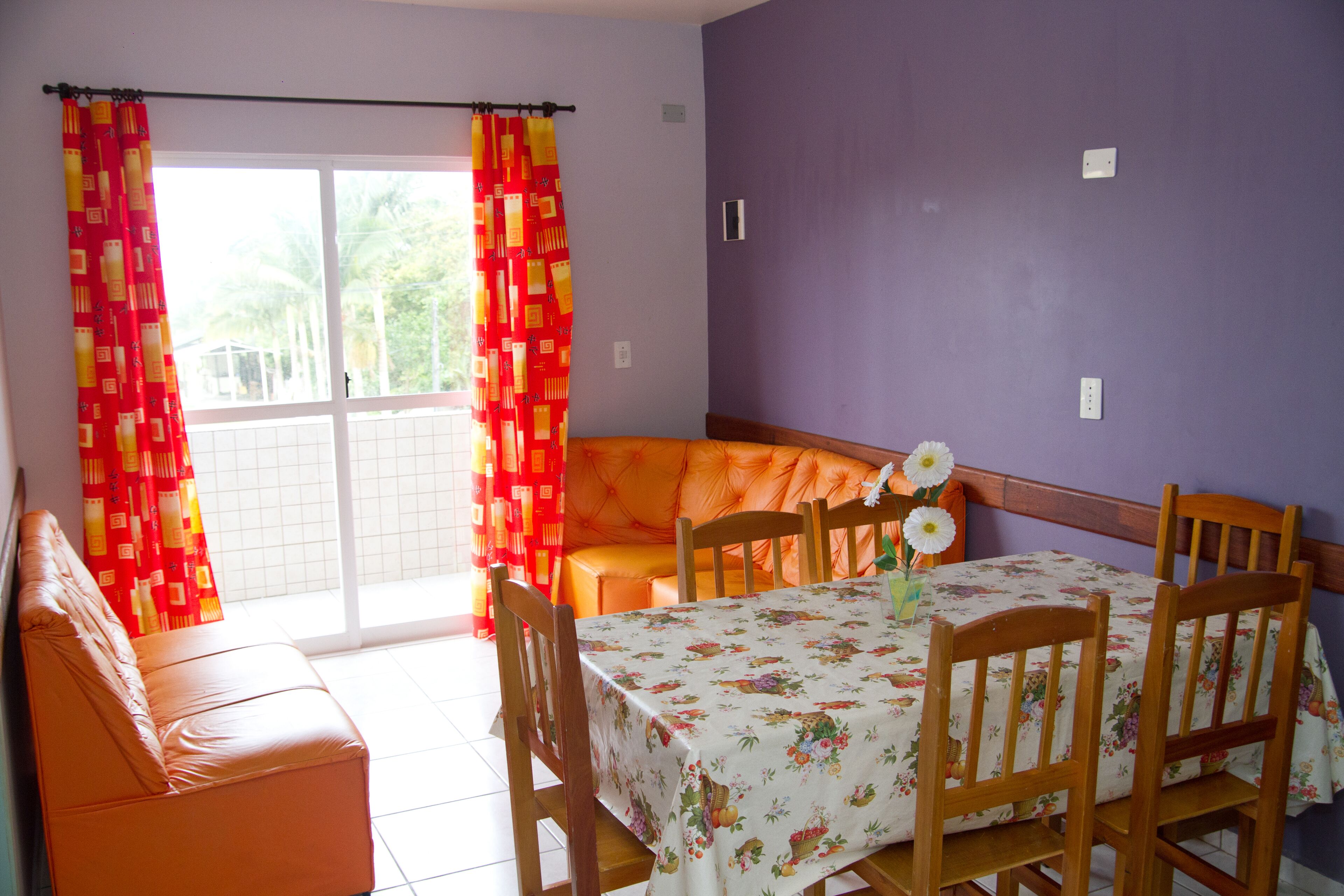 Apt 2 rooms for 6 people, near center Itapema do norte 2 km.