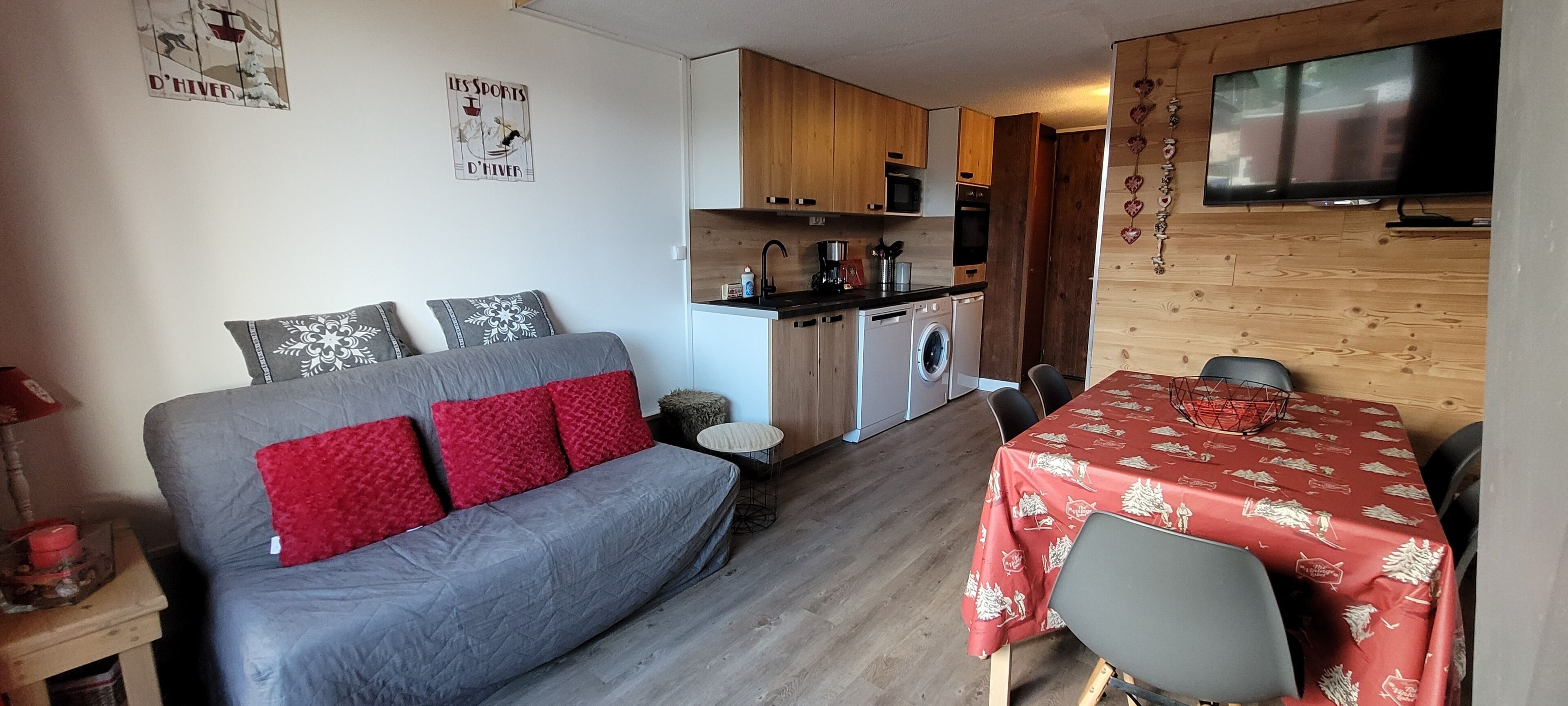 ALL COMFORT 3 BEDROOM APARTMENT