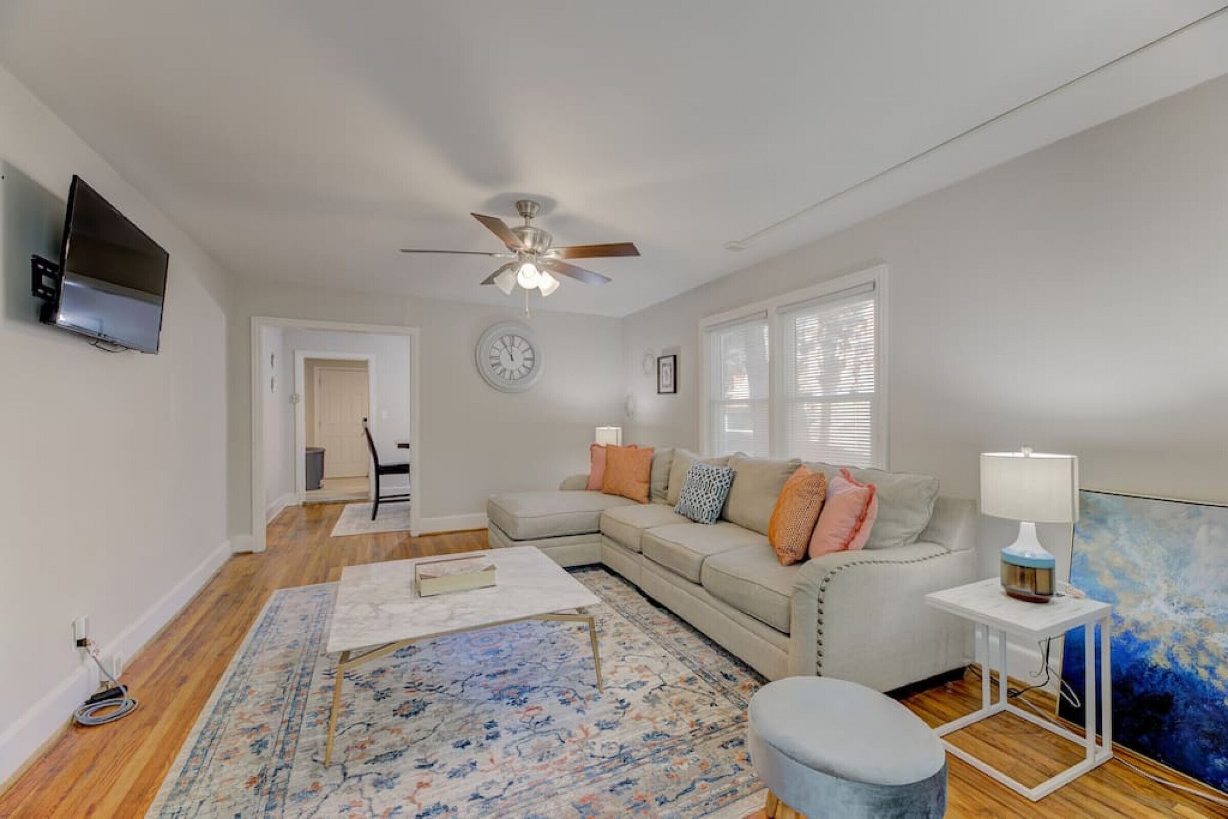 ☀Carolina Crash Pad | Downstairs ☀ Pet Friendly!