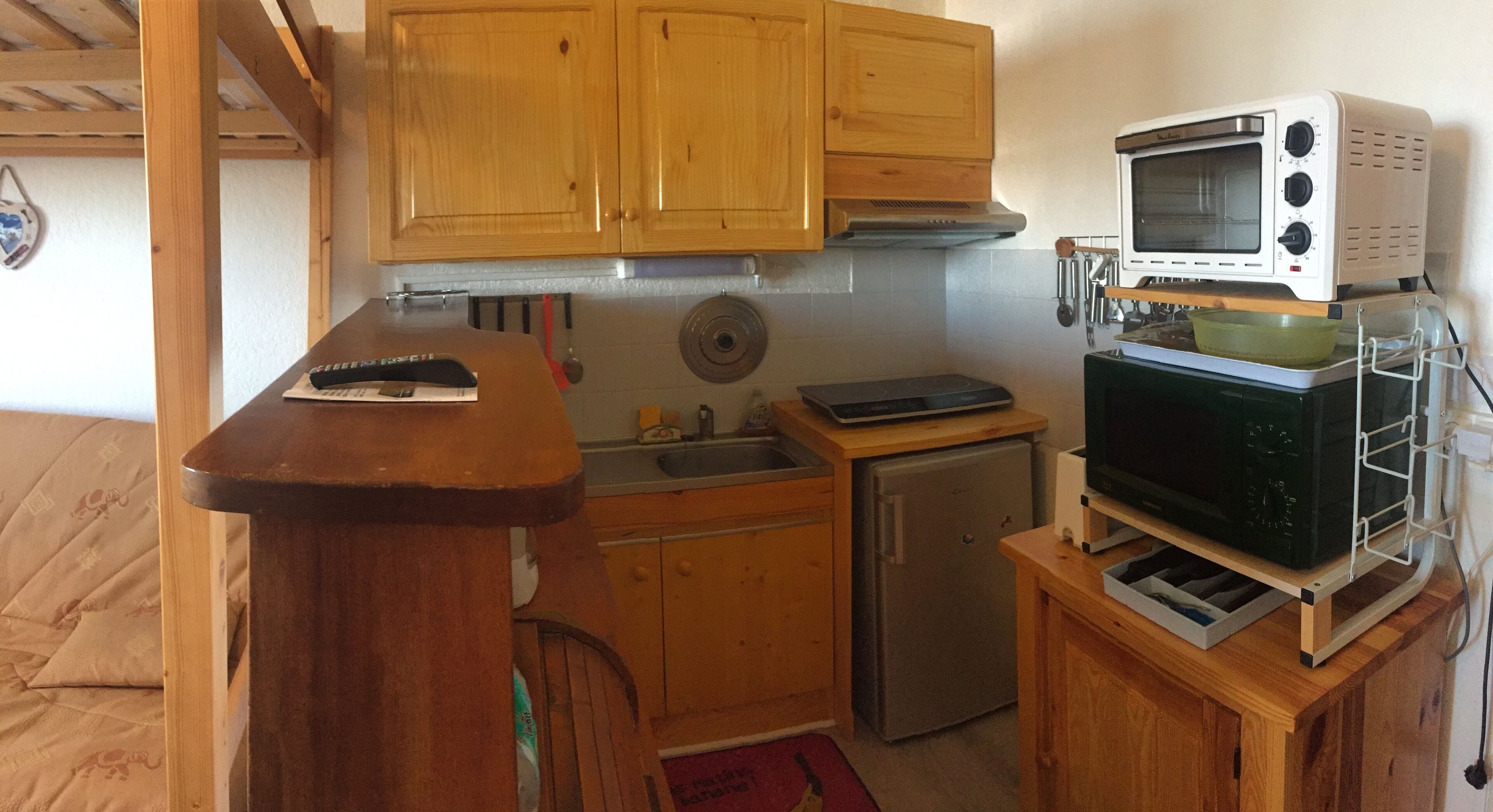 Pleasant studio facing south