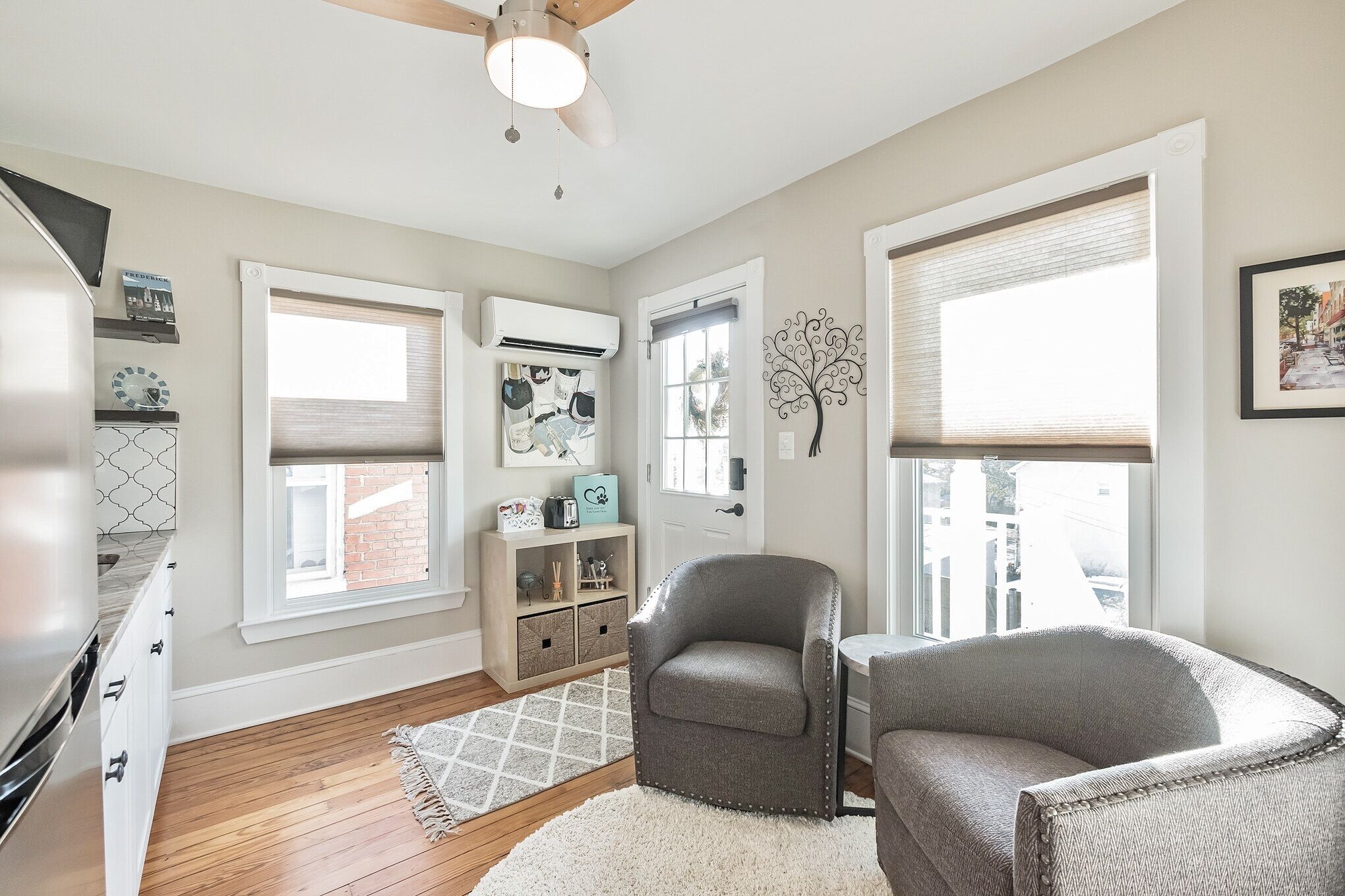 Modern Private Getaway in Historic Frederick City!