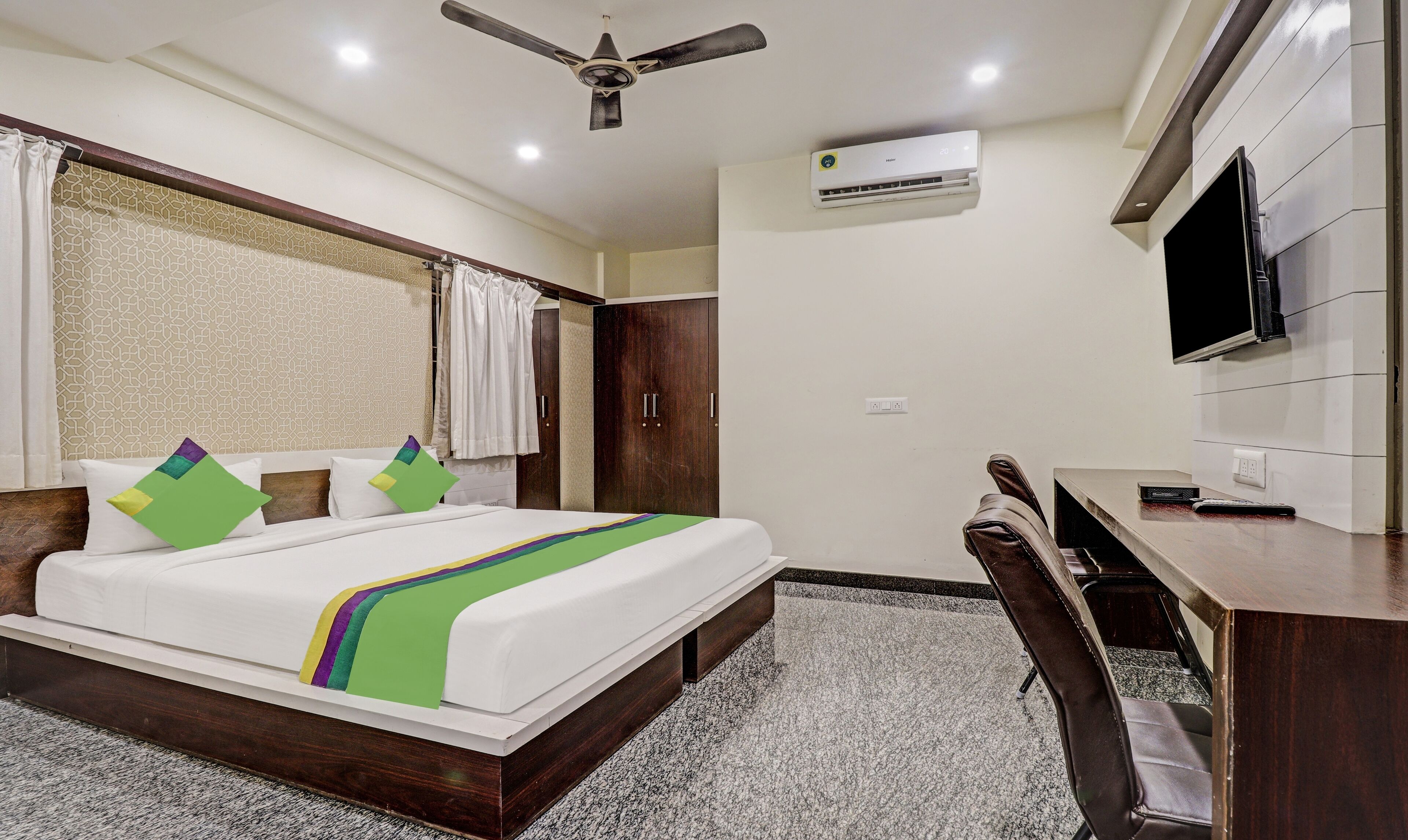 Treebo Trend Hotel Corporate Suites