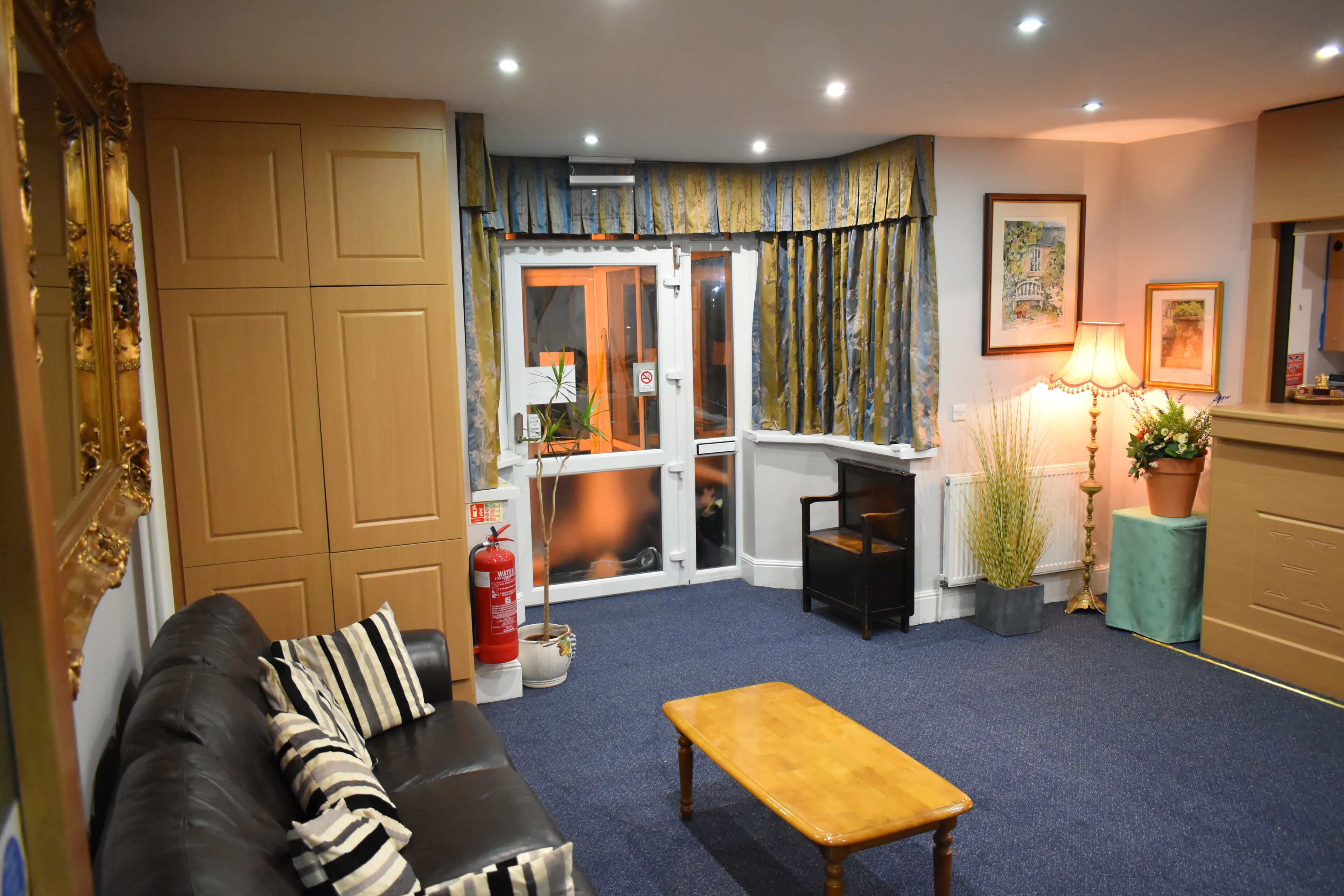 Classic Double Room at Royal Square Hotel Birmingham Airport and NEC