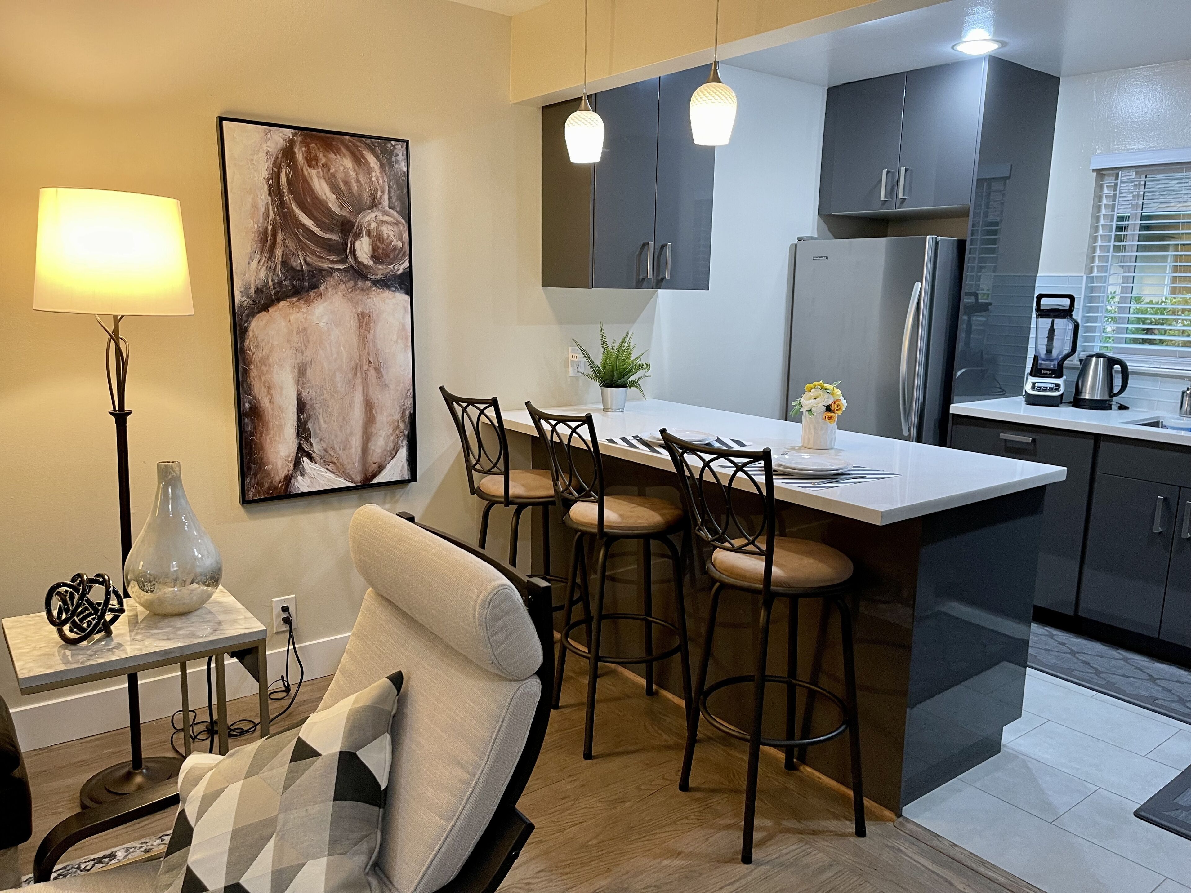 Dreamed Gem for you & pet to work in downtown Palo Alto