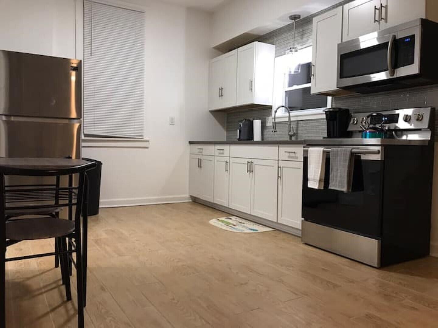 Modern Chic Loft Downtown Center City Rochester