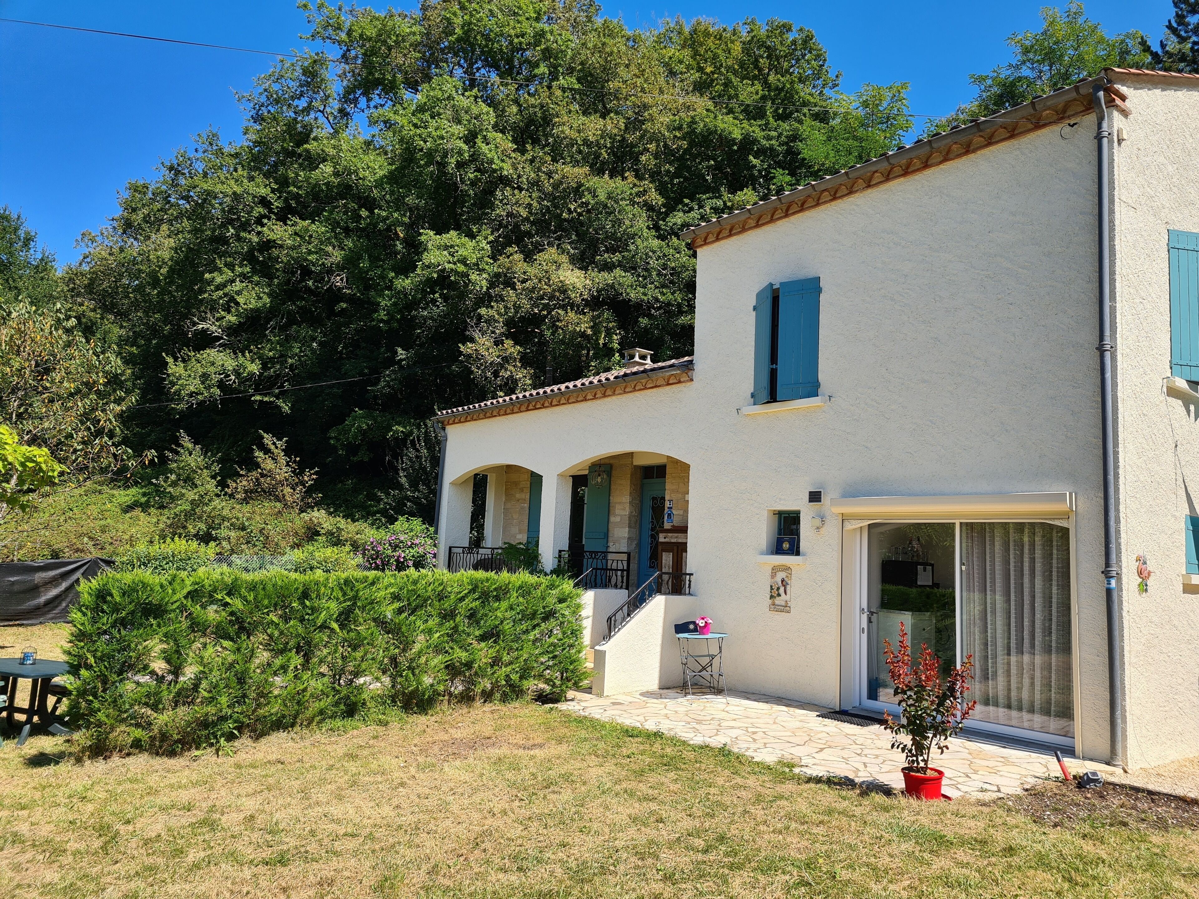 Bed & Breakfast / Chambre d'hôtes 'La Perle de Frayssinet-Le-Gélat', France 