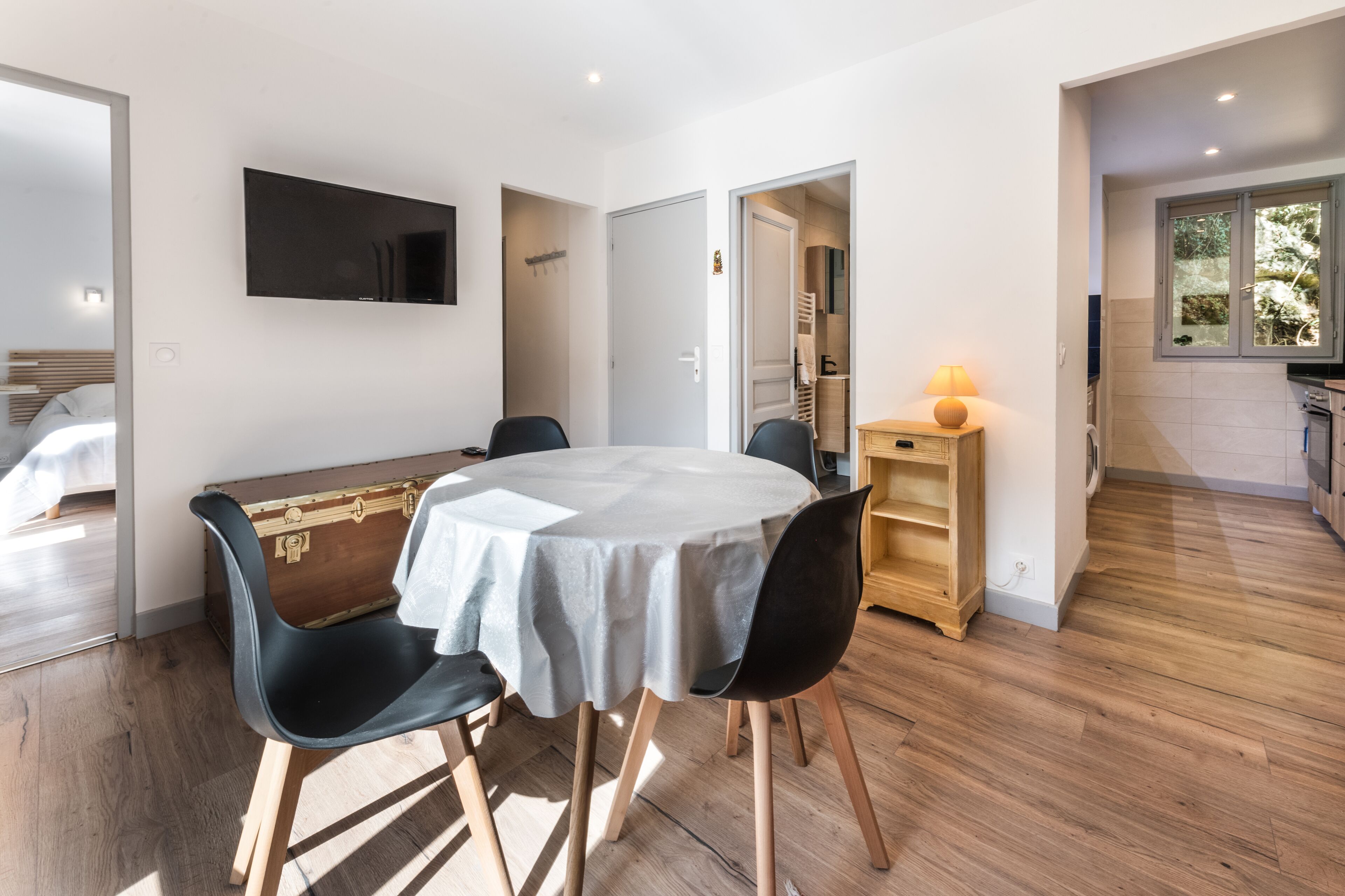 2 BEDROOM APARTMENT AT THE FOOT OF THE 3 VALLEYS