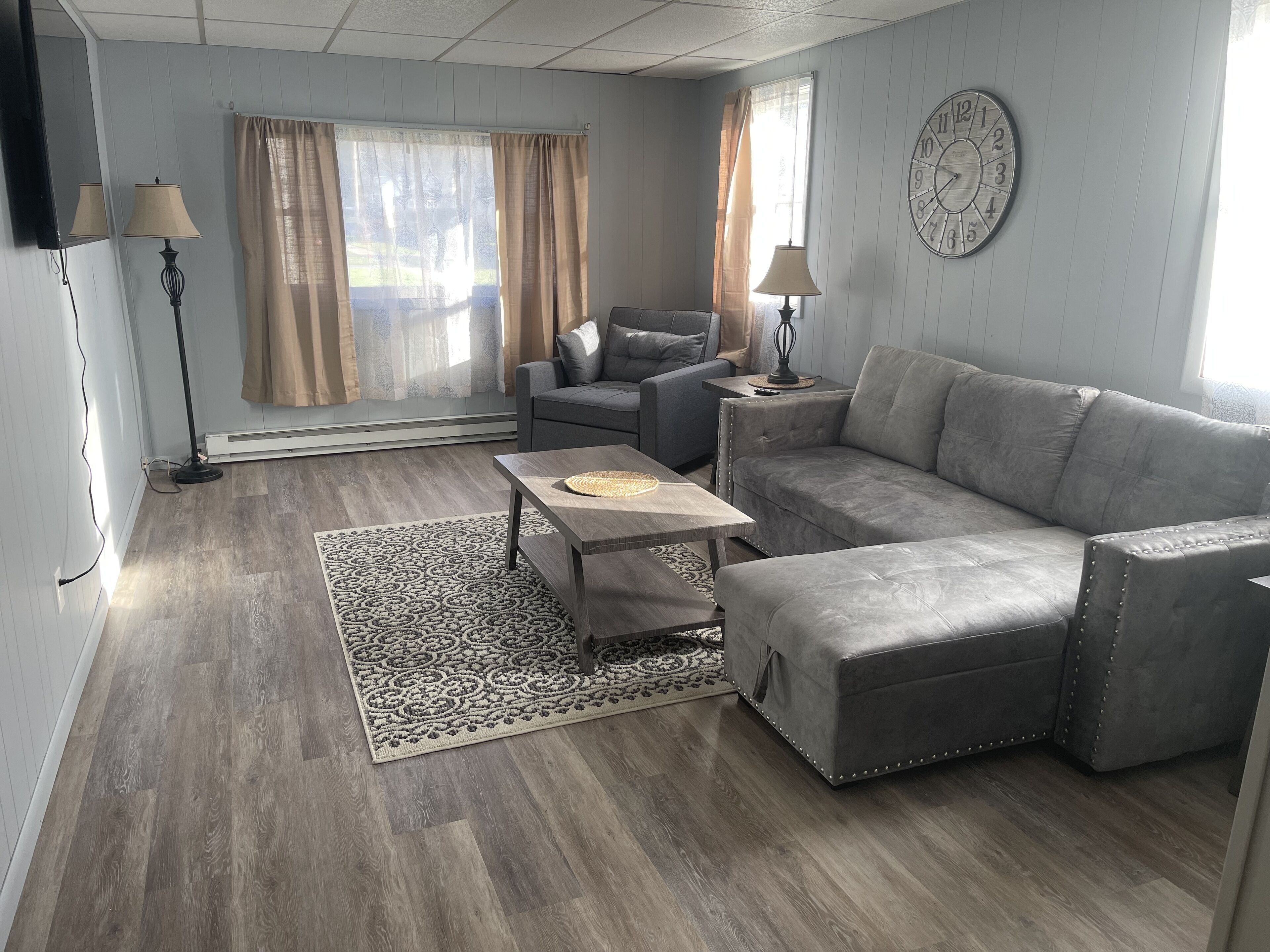 Cozy Retreat close to I-90 exit 30, Cooperstown, and Utica 