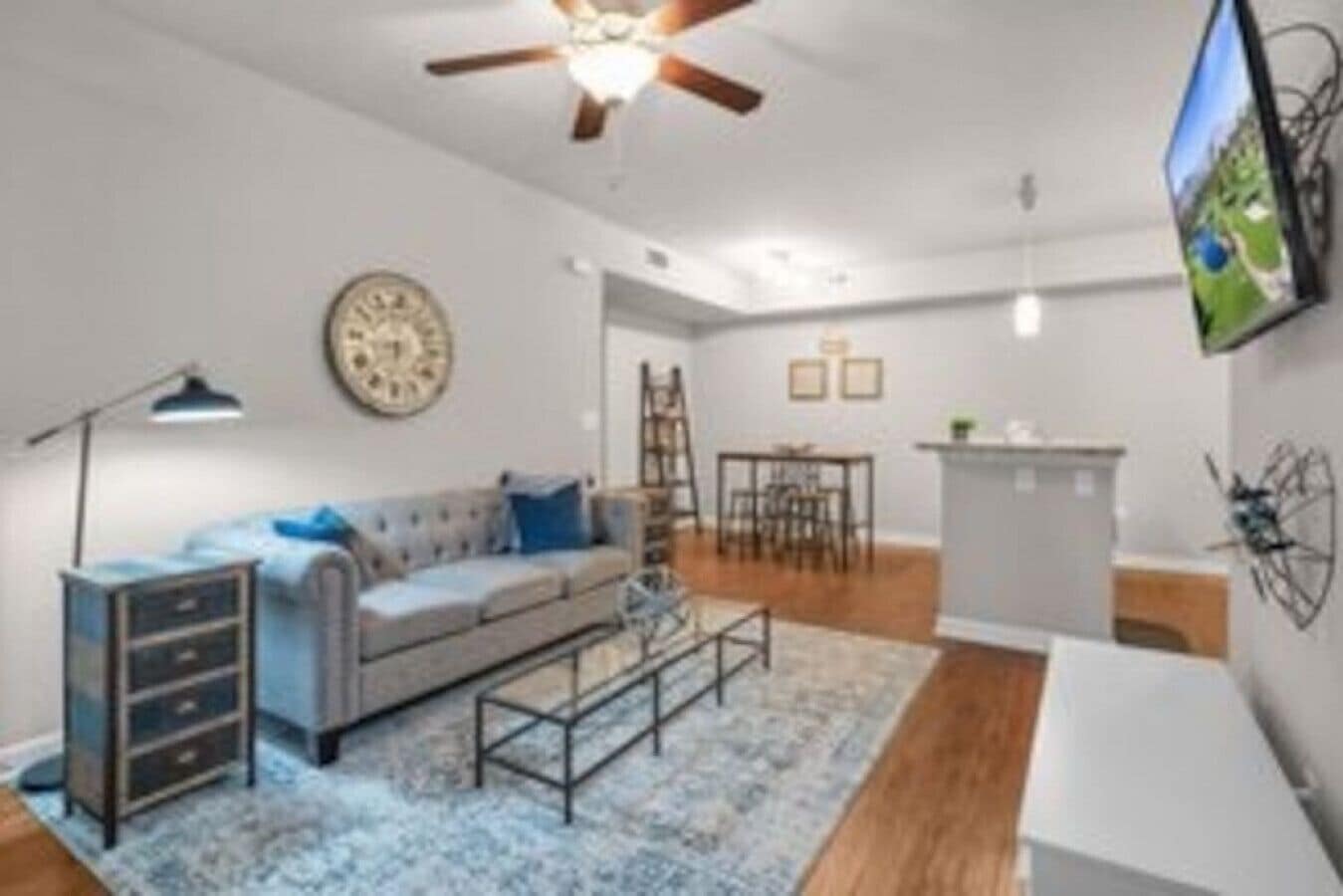 1106 Spring Oak · GATED 2 bedroom apartment-Amenities Included