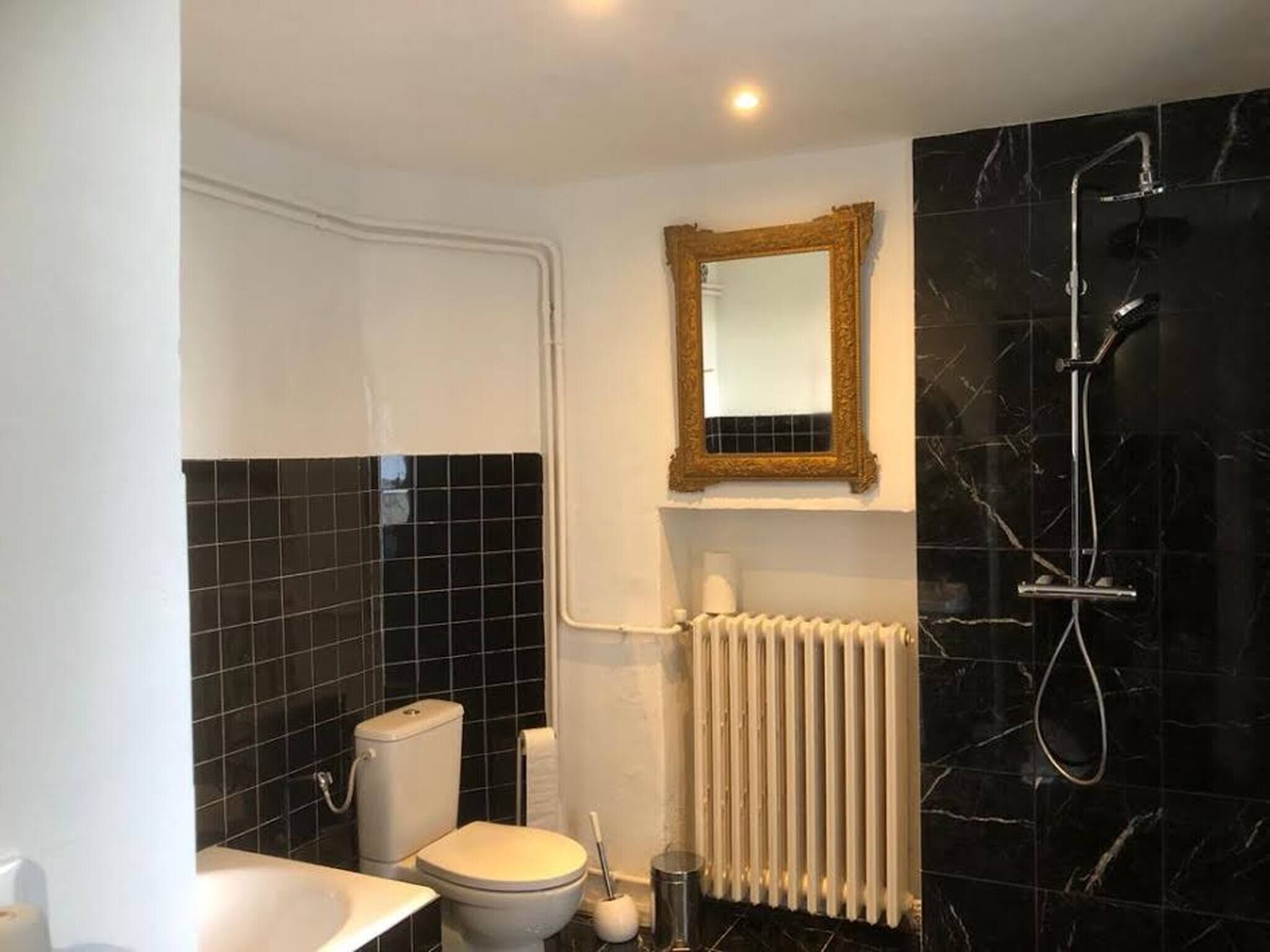 La Tour Mystique With Mountain Views/swimmingpool