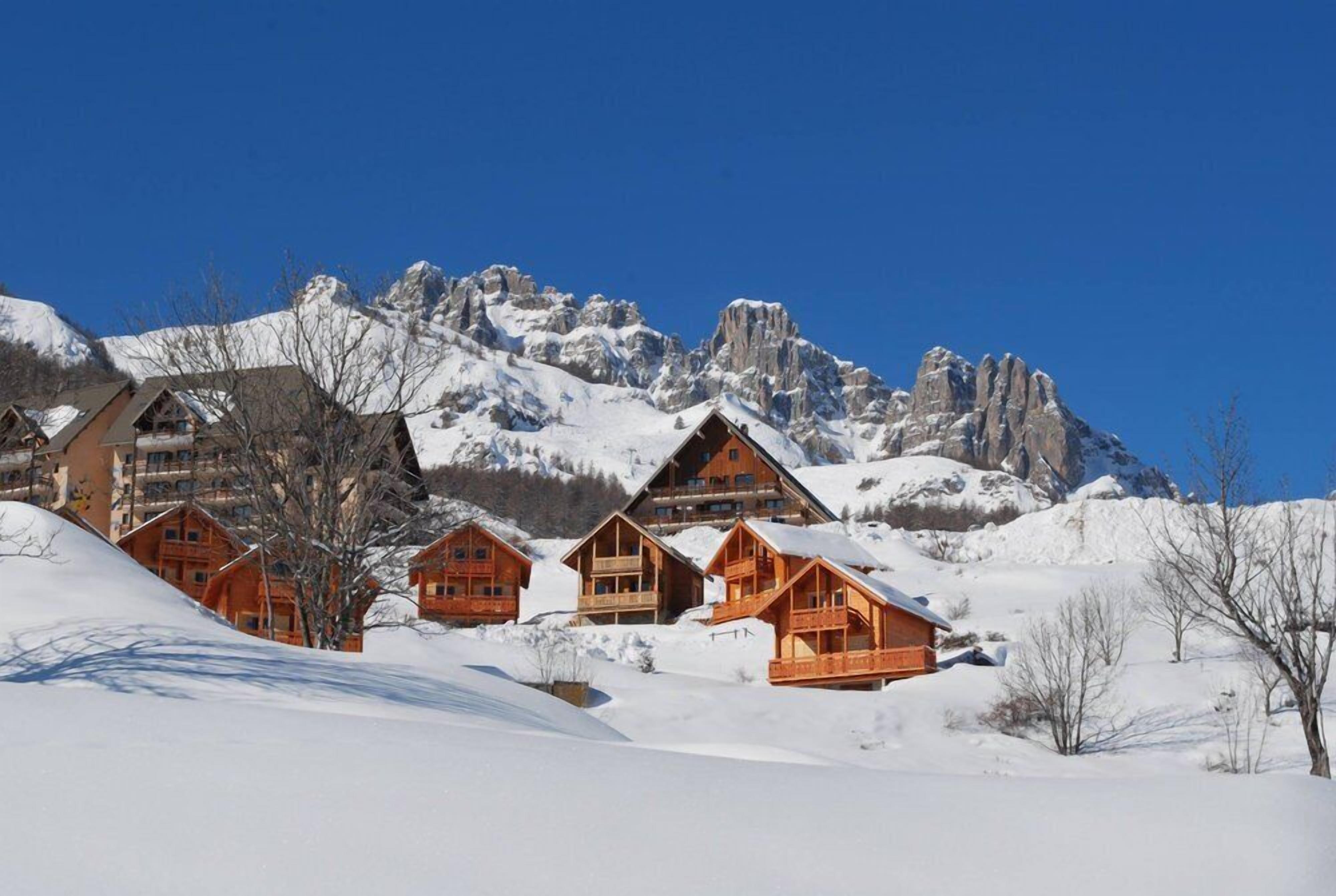 Mountain view apartment in Réallon