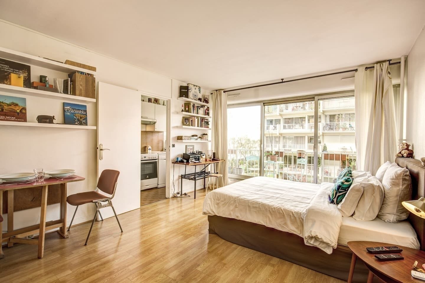 Beautiful Big Studio Apartment in Paris Rue Saint