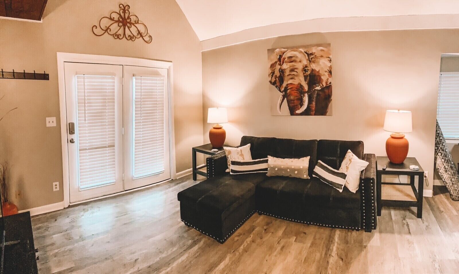Pet Friendly 🐾, Quiet & Cozy Close to JCMC-ETSU Newtons Nest 2!