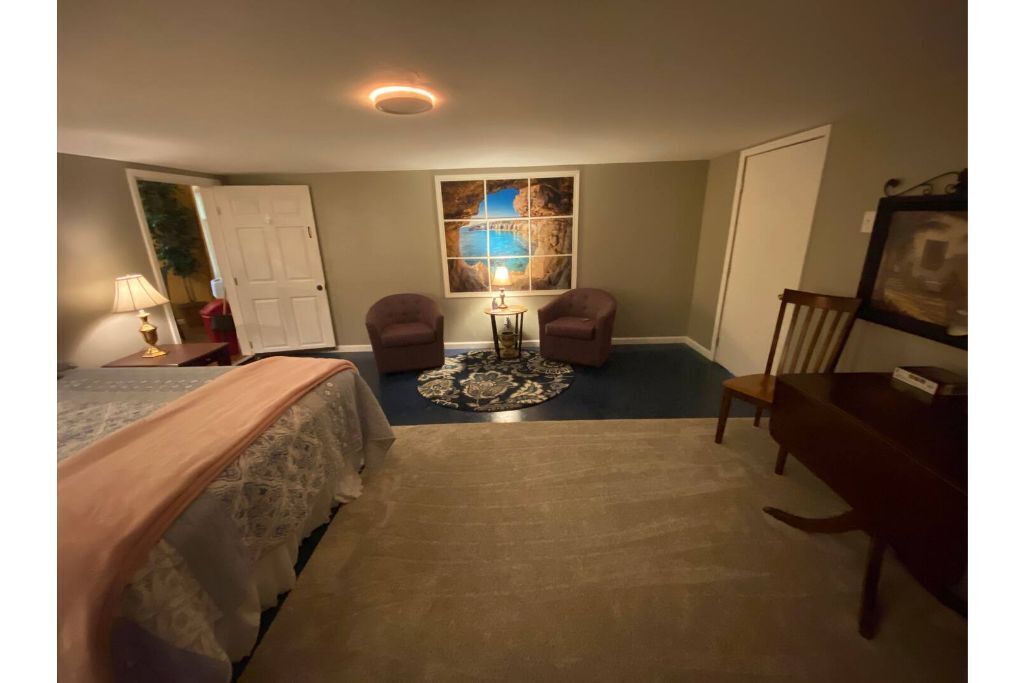 Studio apt supersized