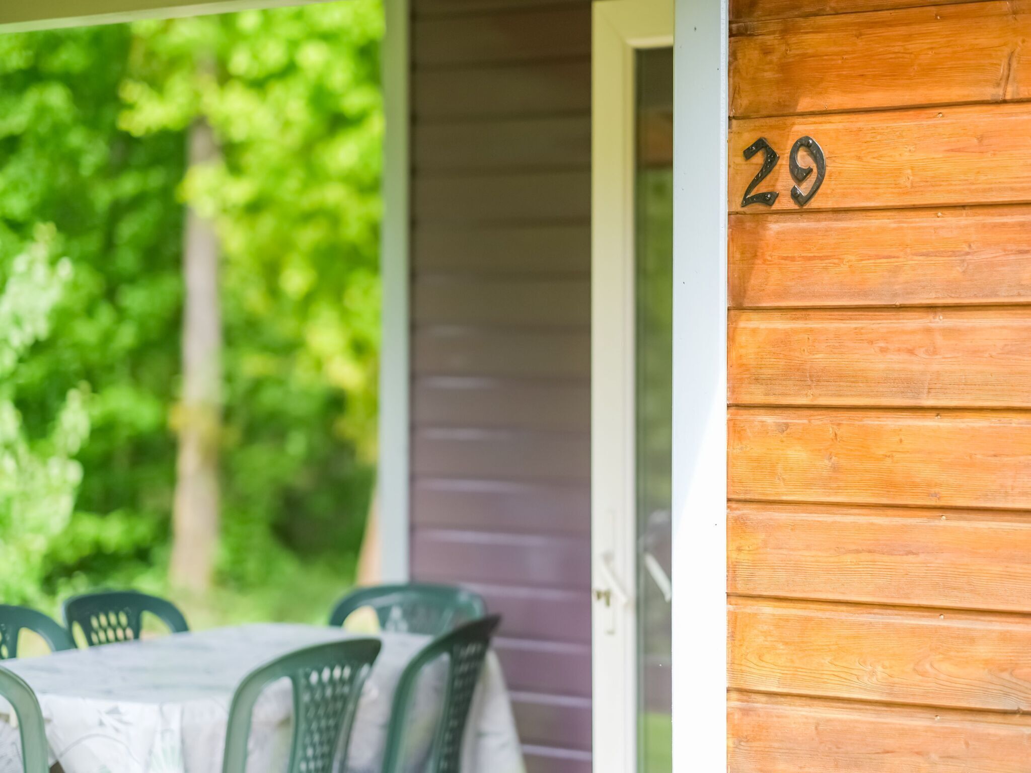 Chalet in Signy-le-Petit with Shared Swimming Pool