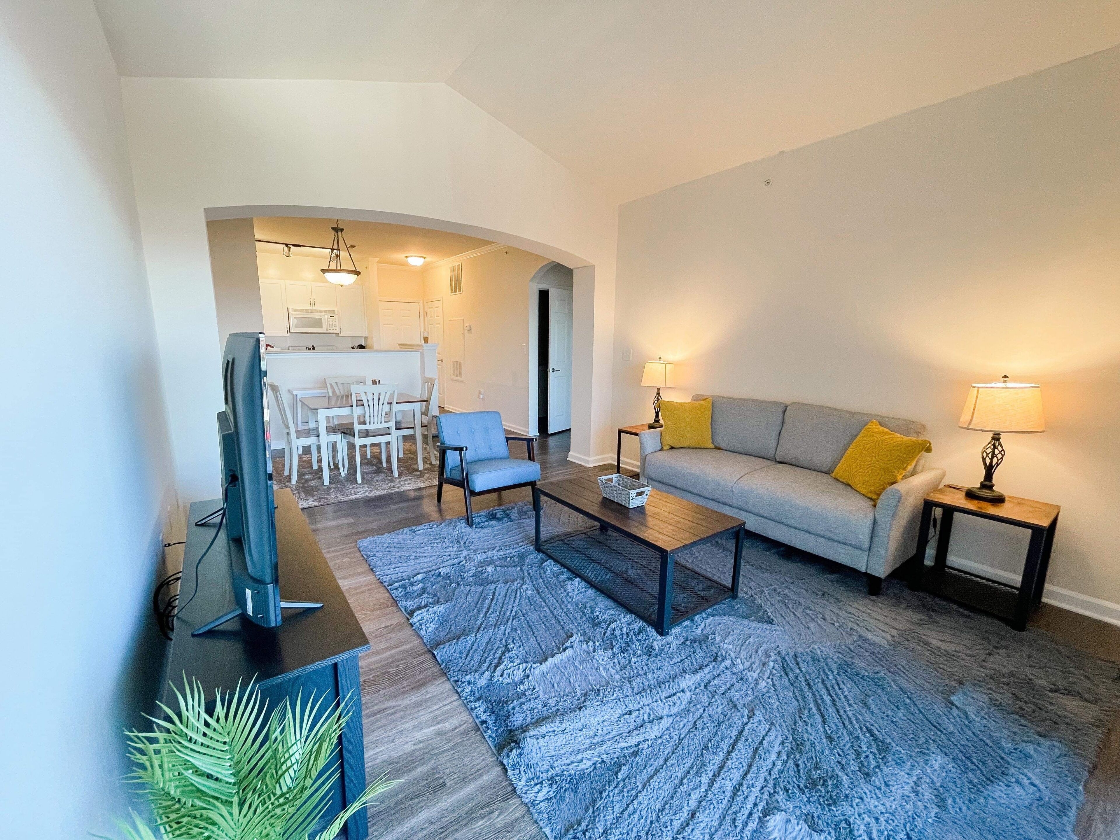 Home away from home with stunning mountain views